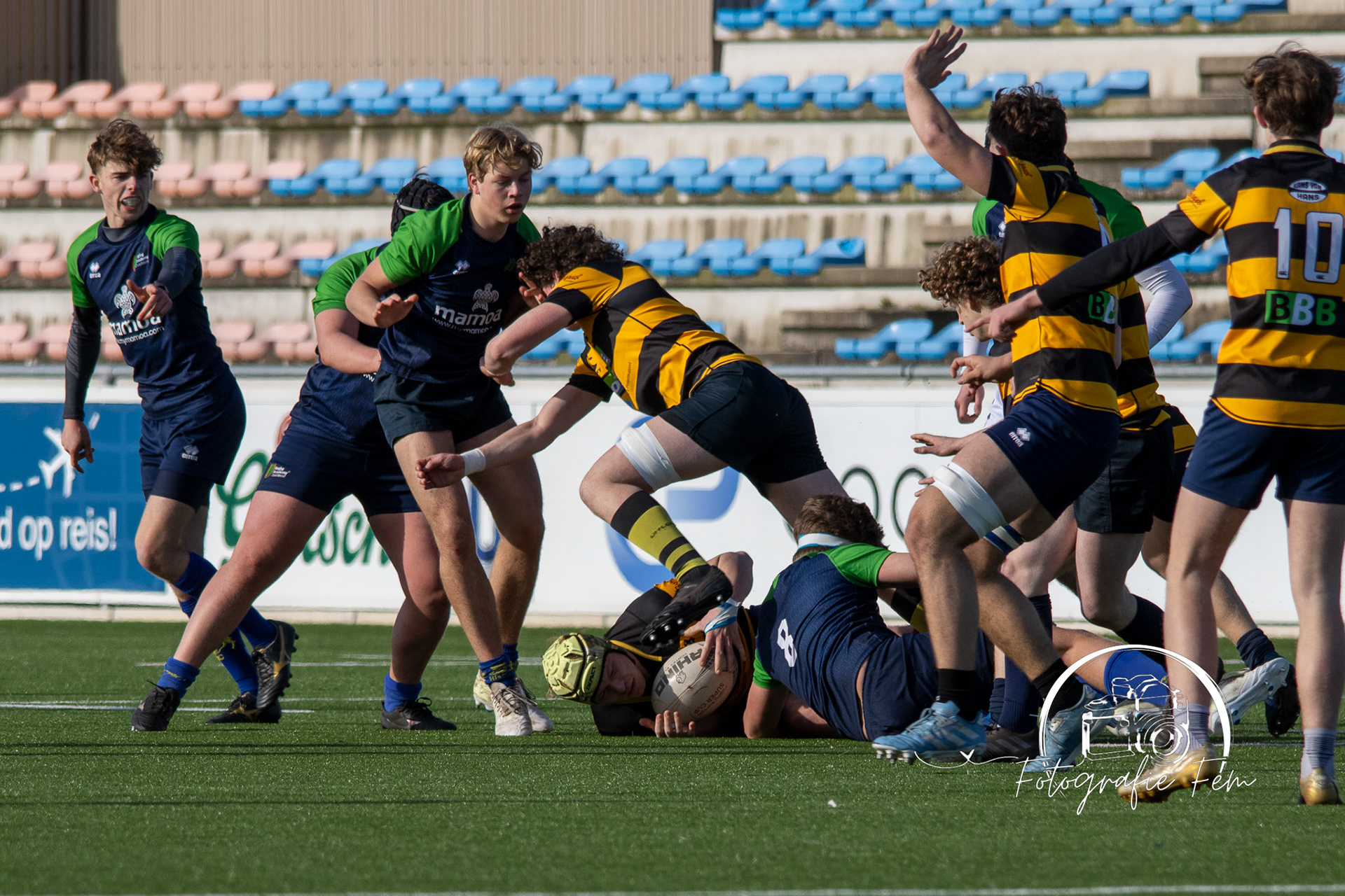 RRU1805022025-91