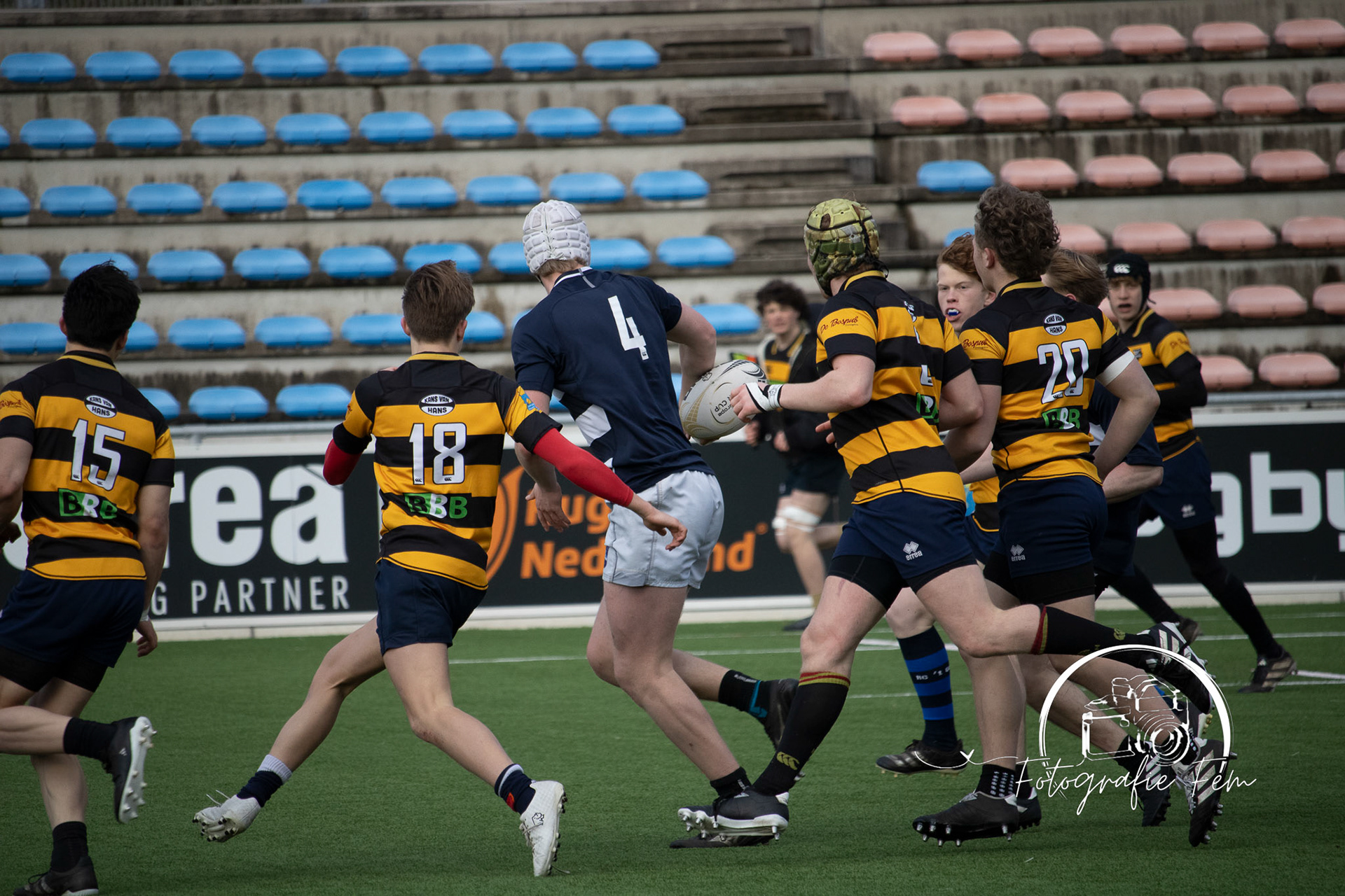 RRU1829012025-141