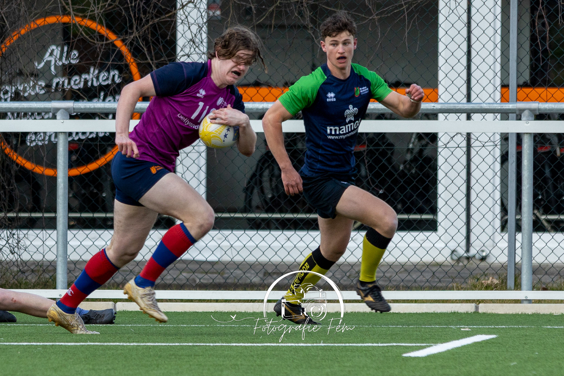 RRU1812032025-24