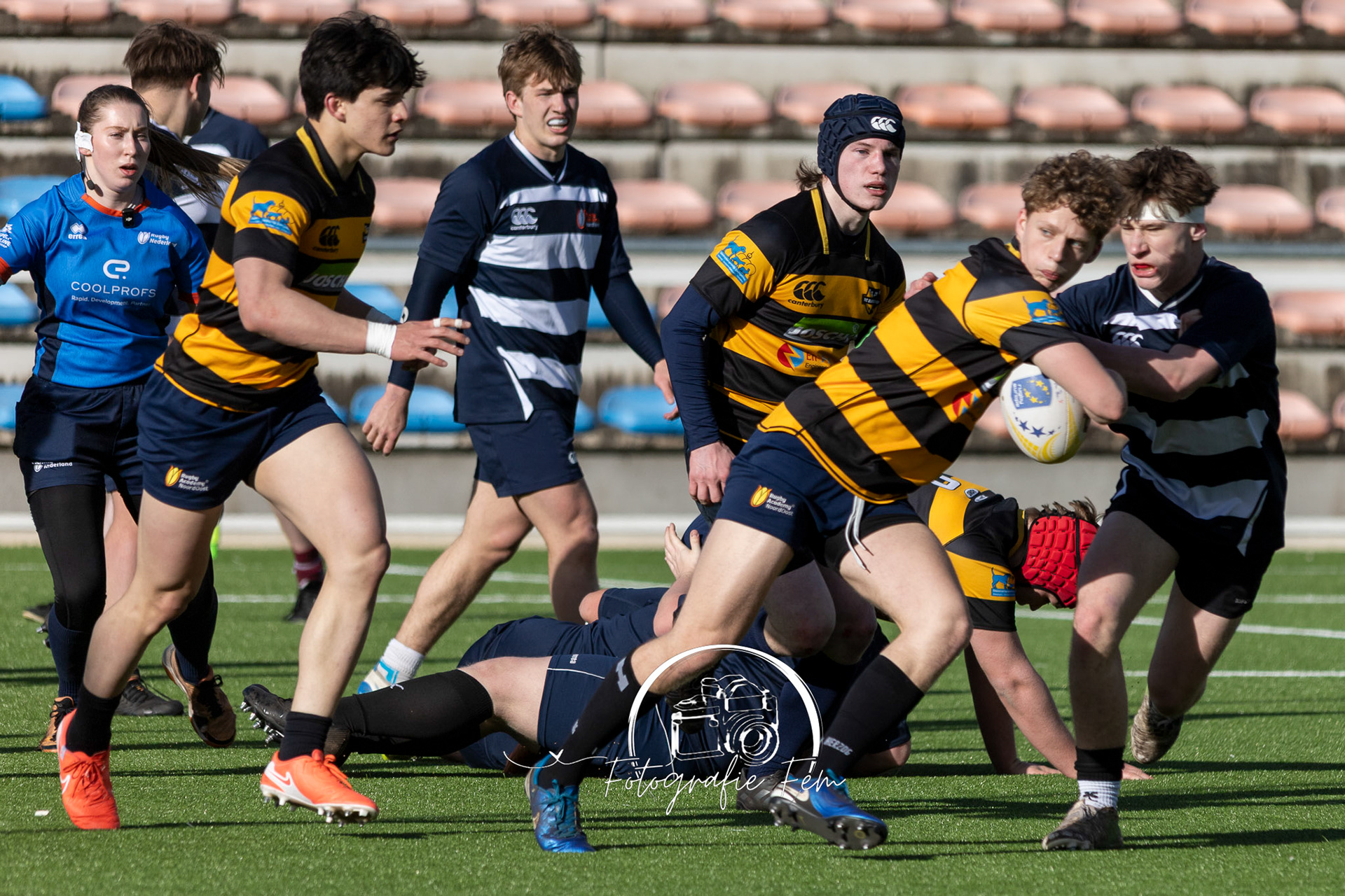 RRU1812032025-116