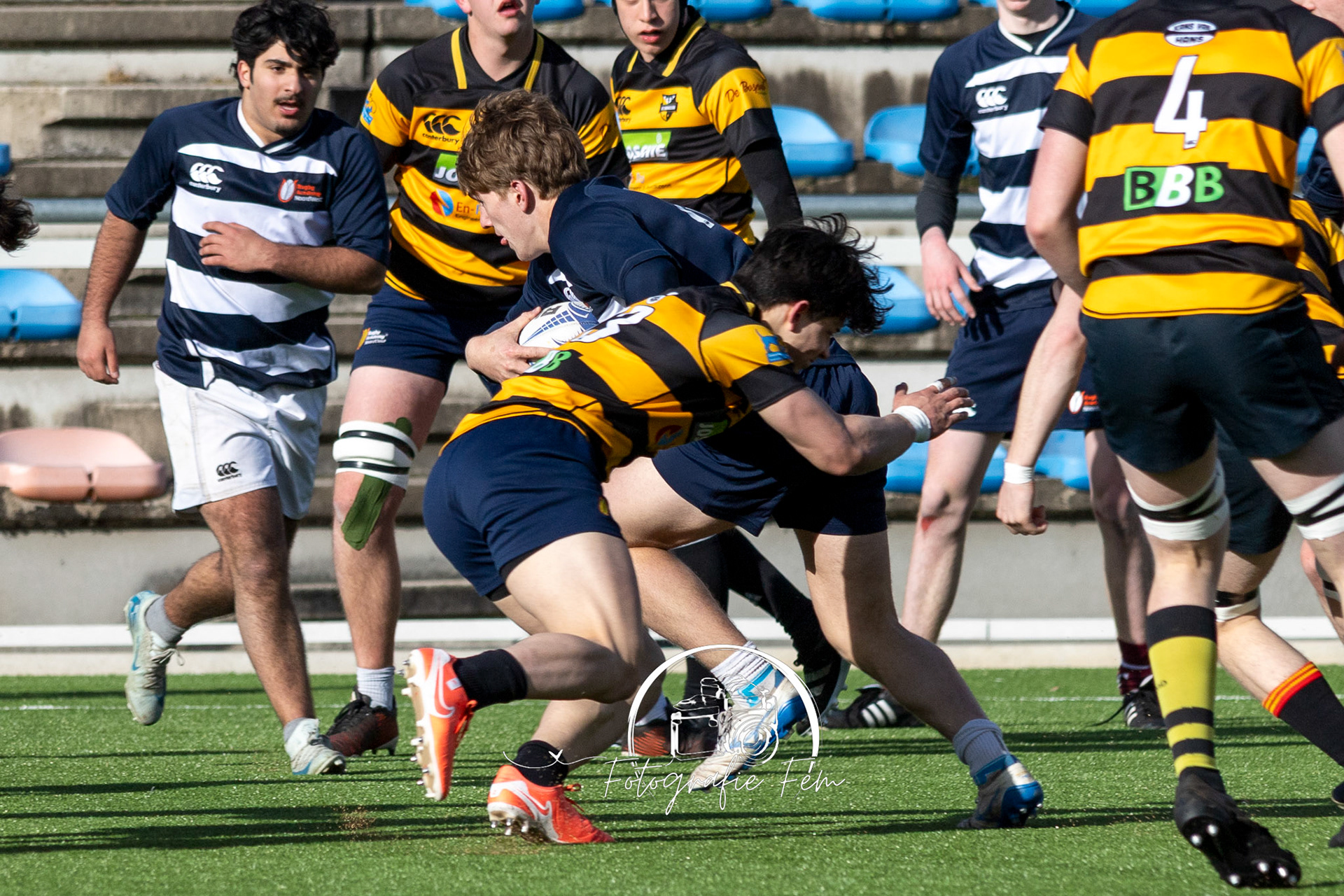 RRU1812032025-109