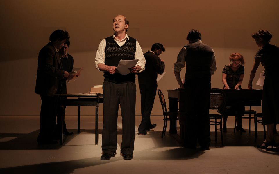 Refus Global : Étienne Lou (Claude Gauvreau) Gabriel Lemire Luc Picard (Paul-Émile Borduas) Quentin Kravtchenko (Bruno Cormier) Laurent (Maurice Perron) Noémie O'Farrell (Muriel Guilbault) Anne-Marie Cadieux (Thérèse Renaud) © Danny Taillon