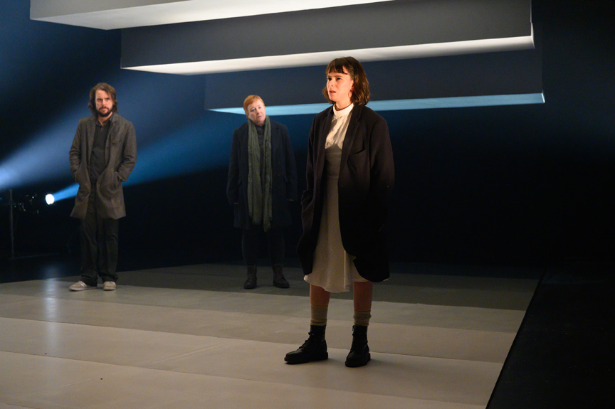 Lucien Ratio (Alex) Lorraine Côté (Éloïse) Marianne Marceau (Edwige) © Vincent Champoux
