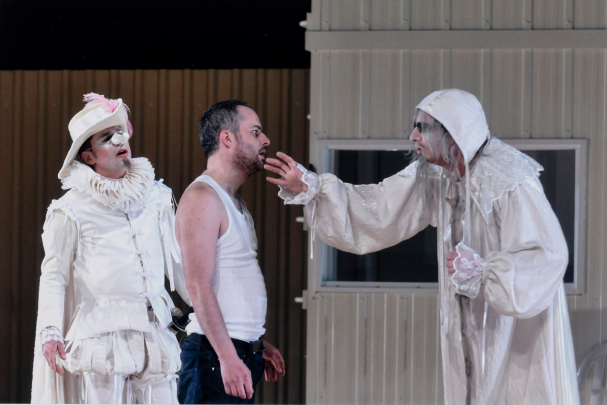 Normand Bissonnette (Cyrano) Hugues Frenette (Donatien Marcassilar) Frédérick Bouffard (Don Quichotte) © Louise Leblanc