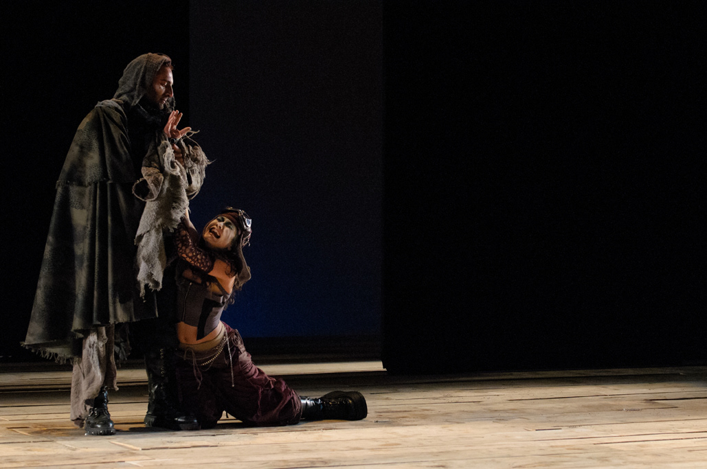 Christian Michaud (Ulysse) Éva Saïda (Mélantho) © Vincent Champoux