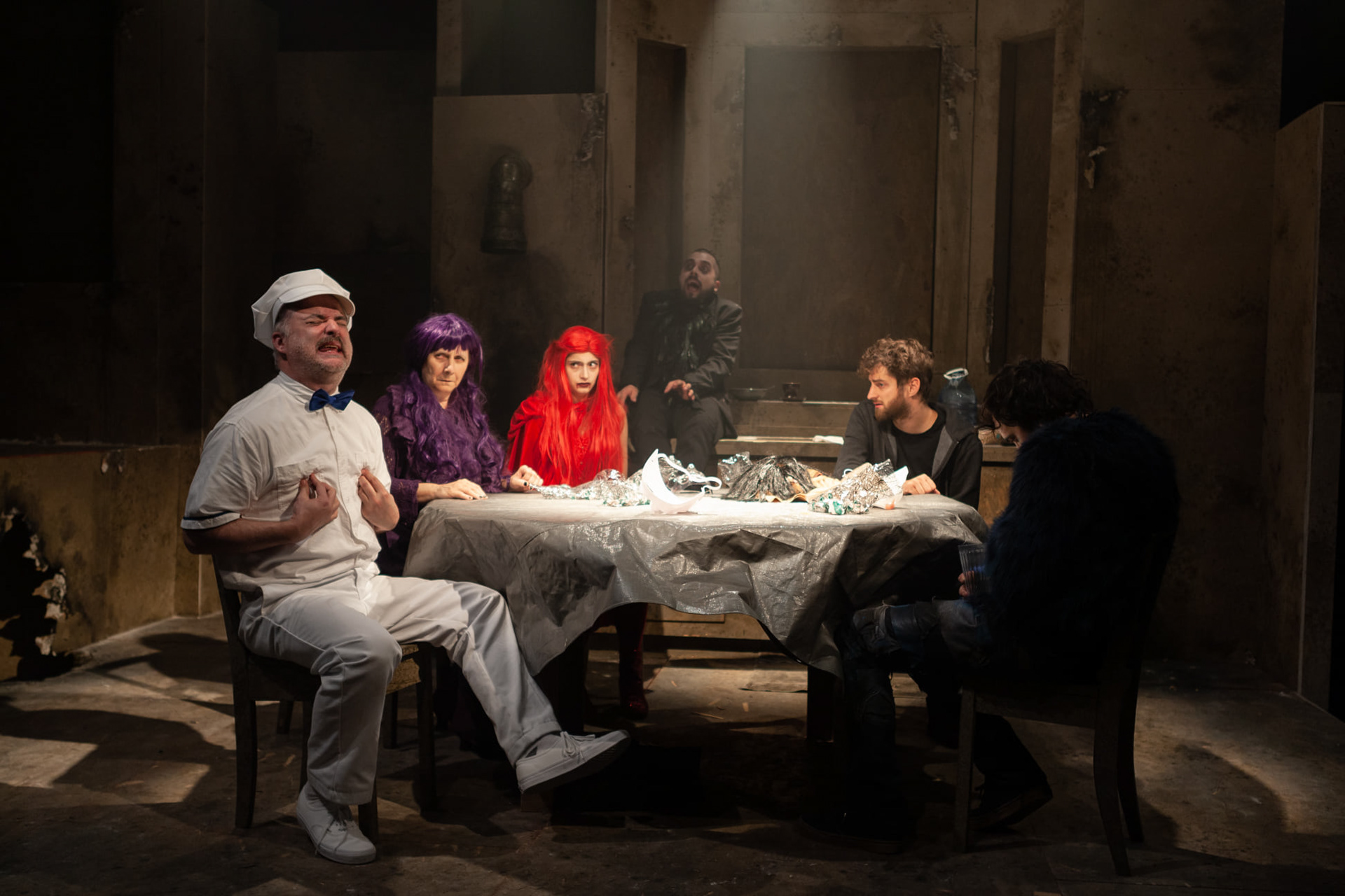 Hugues Frenette (Le livreur de lait) Lise Castonguay (La mère) Ariane Bellavance-Fafard (Ély) Jean-Denis Beaudoin (L'ami de Félix) Mathieu Richard (Michael) Dayne Simard (Félix) © Maxim Paré-Fortin