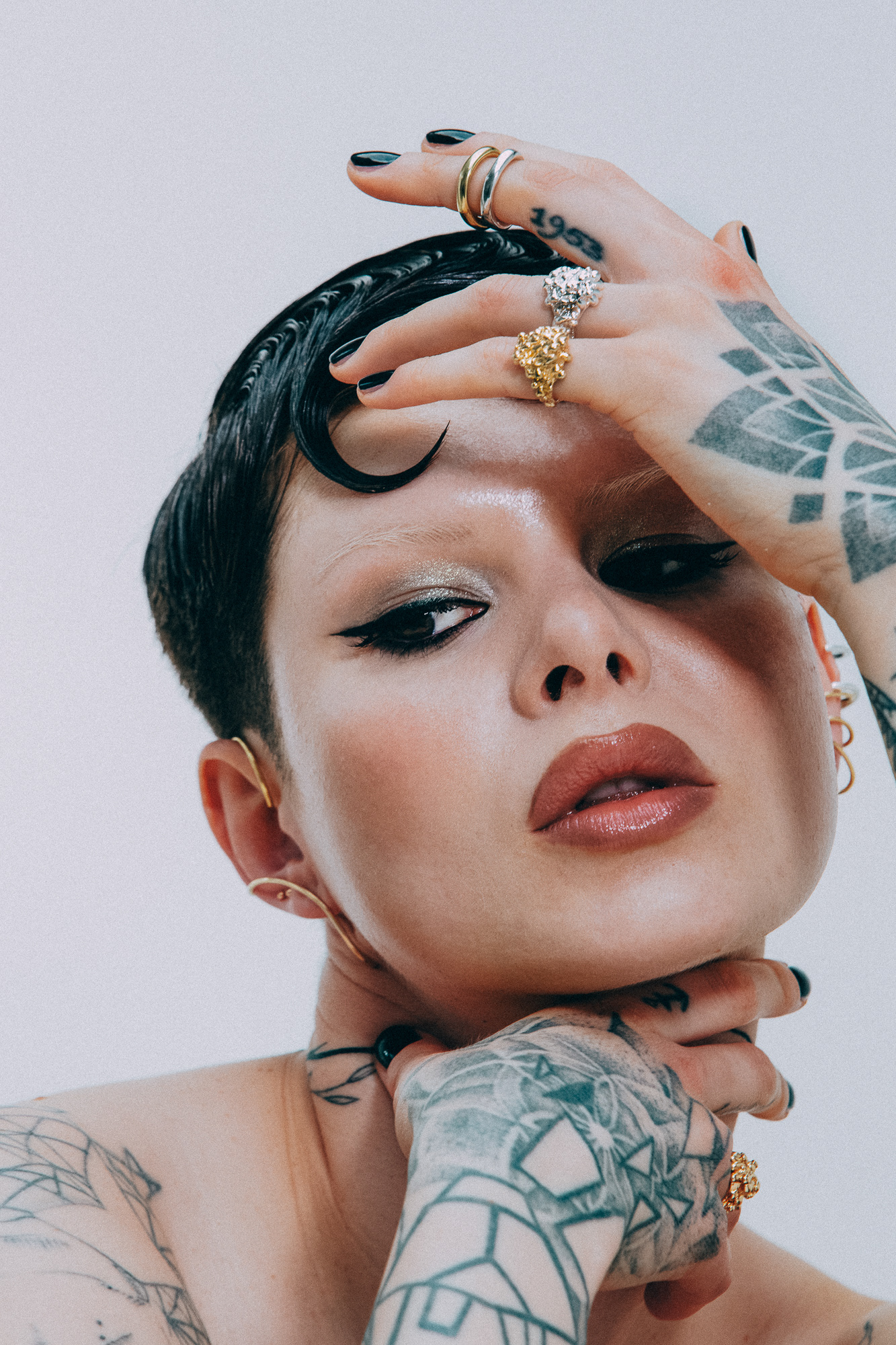 Kate Bohemia for Mana Berec