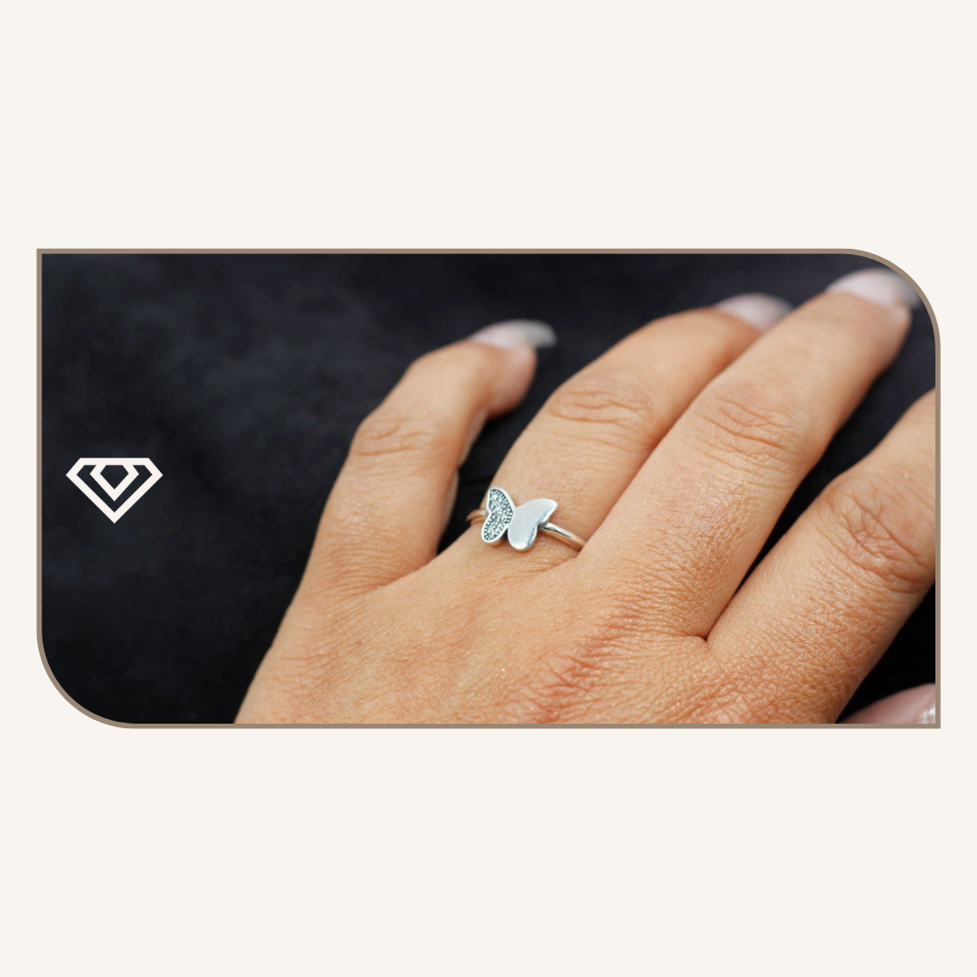Anillo plata 925. Diseño Mariposa. Disponible en talla 6, 7. Brilla por: 13000 crc