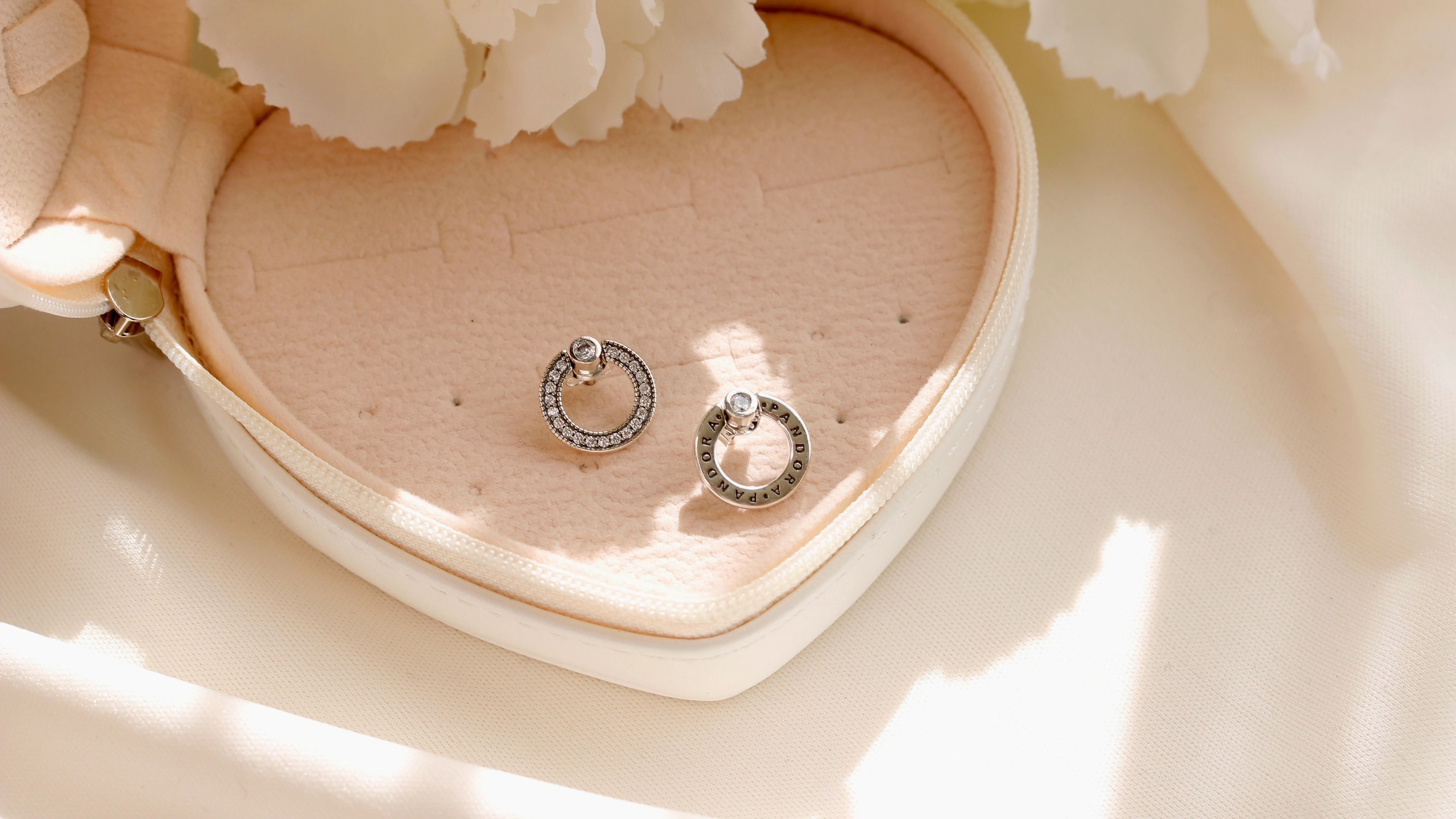 Pendientes Plata 925, Doble vista. Precio 16500crc