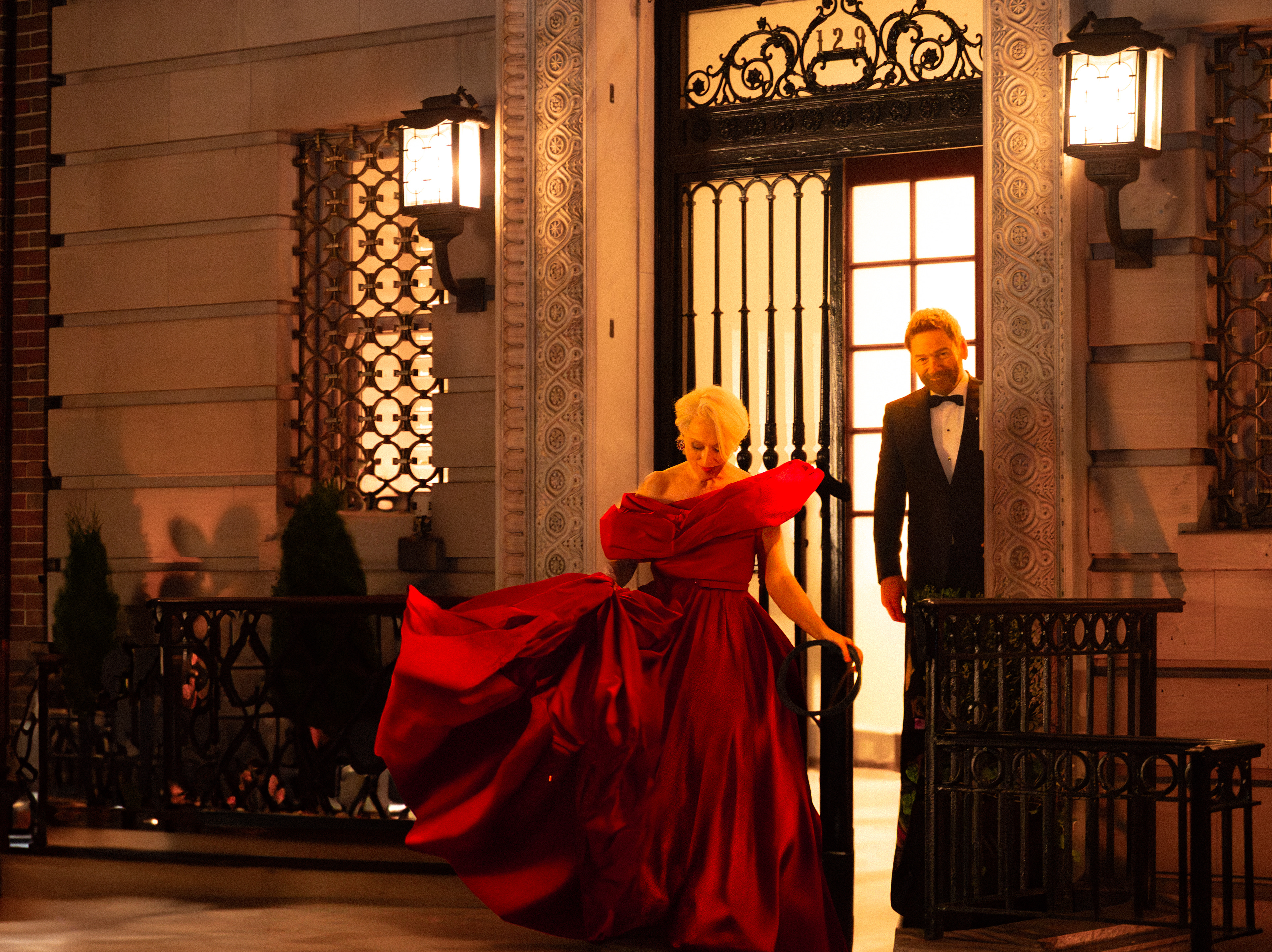 NEW YORK, NEW YORK - AUGUST 18, 2025: Meryl Streep and Kenneth Branagh are seen on set of The Devil Wears Prada 2 on East 72nd Street in the Upper East Side neighborhood of New York City.