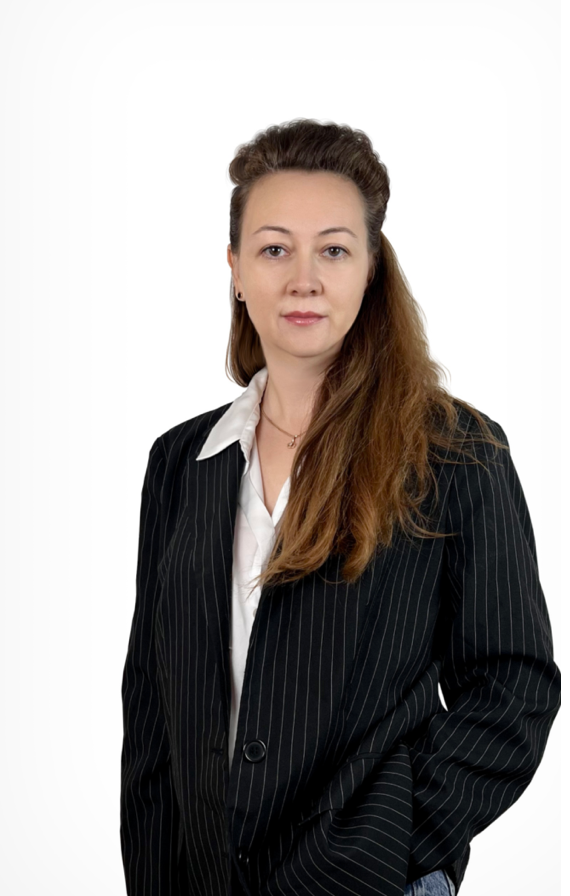 Marina AGLIULINA - Assistante administrative