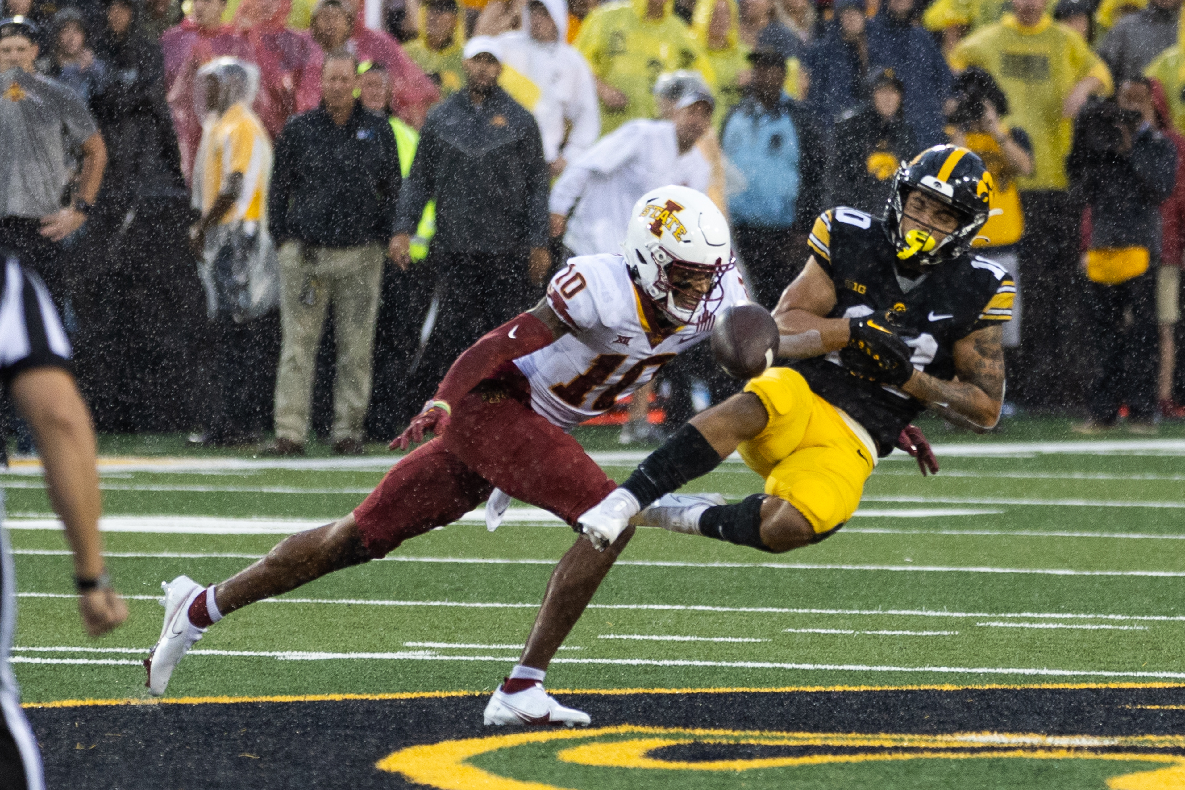 Iowa Hawkeyes wide receiver Arland Bruce IV (10) catches a pass during a NCAA football game between the Iowa Hawkeyes and the Iowa State Cyclones at Kinnick Stadium in Iowa City, Iowa on Saturday, Sept. 10, 2022.