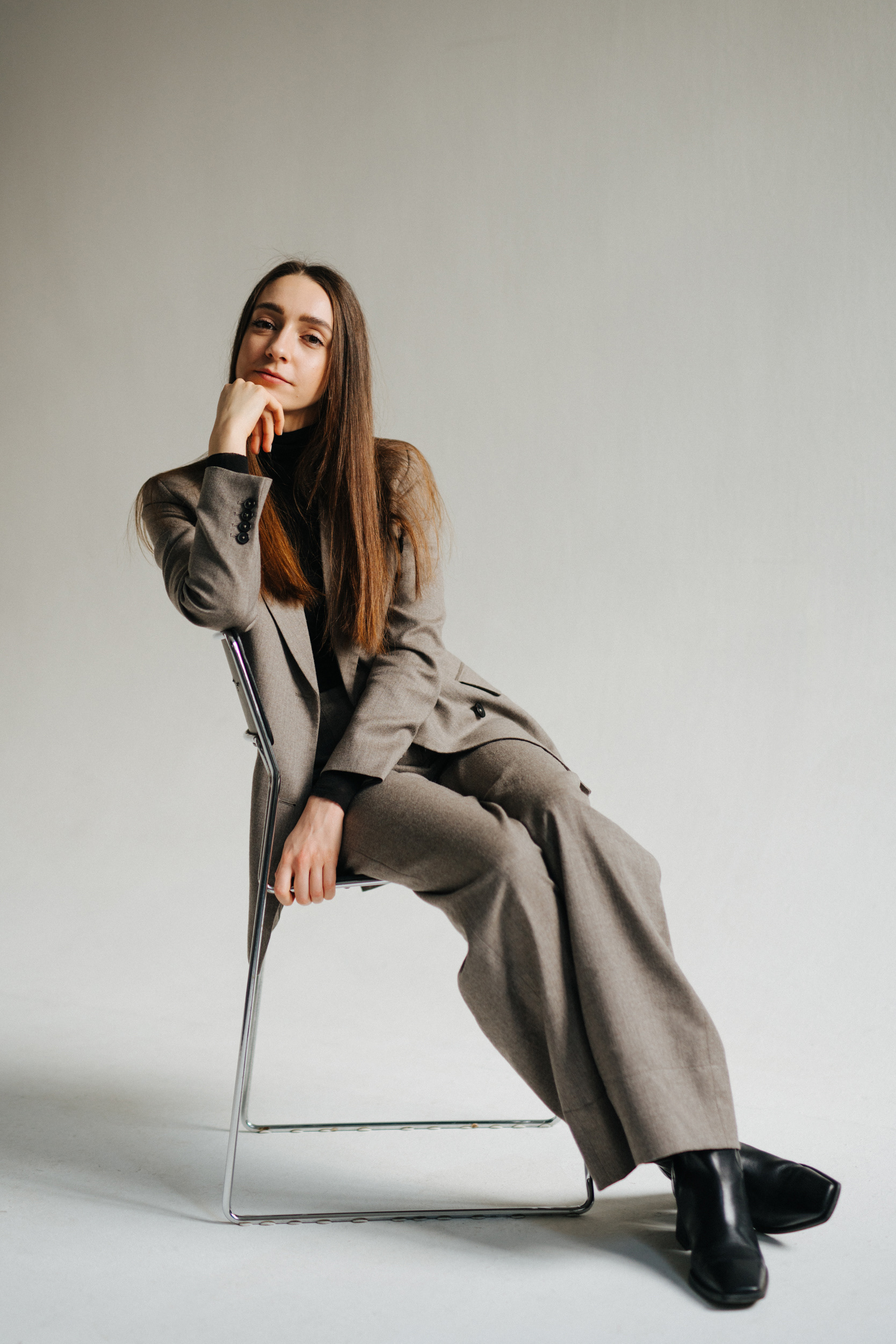 Casual Studio Business Portrait 