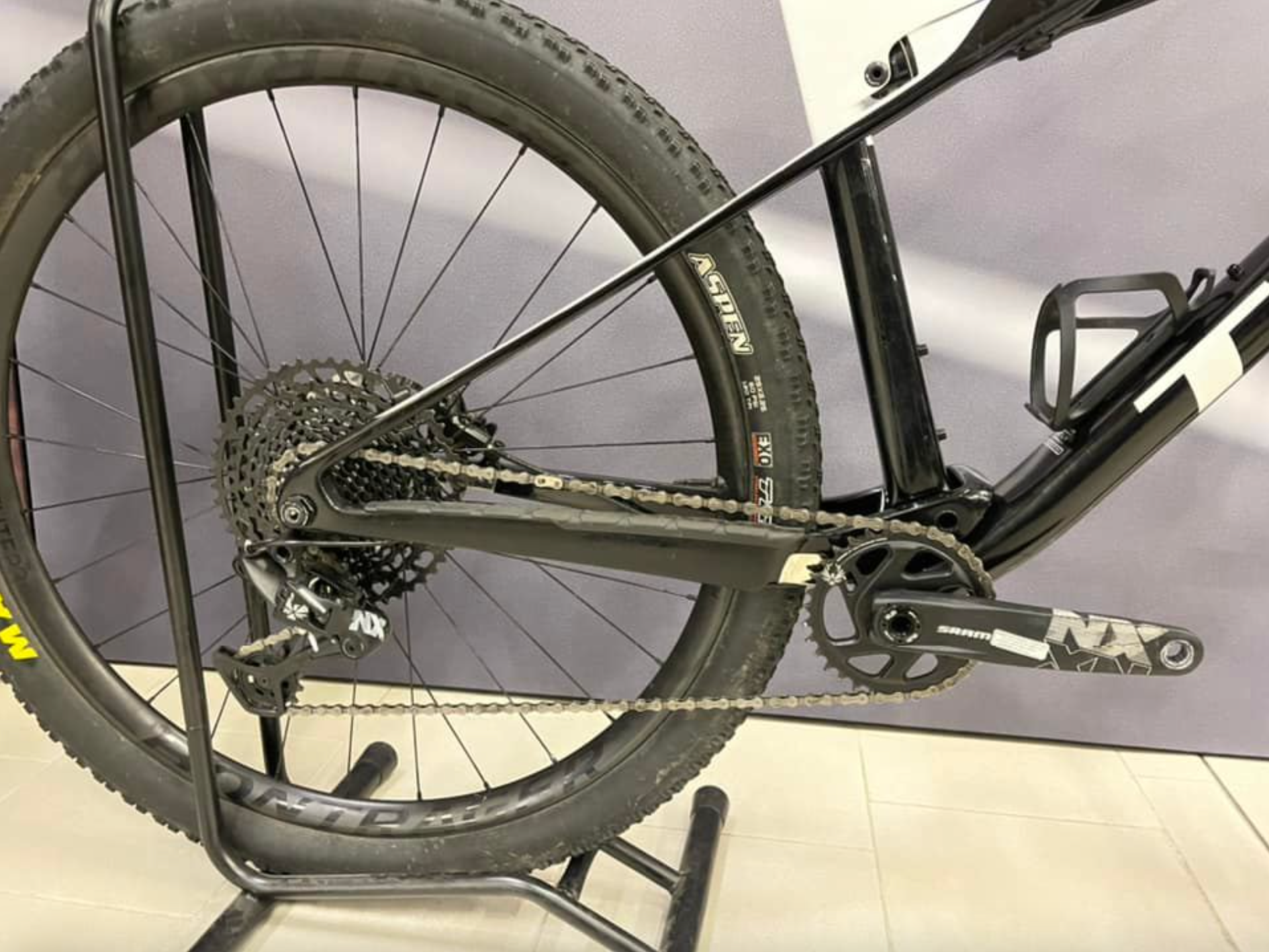 Usato Trek Supercaliber 9.7 tag. L