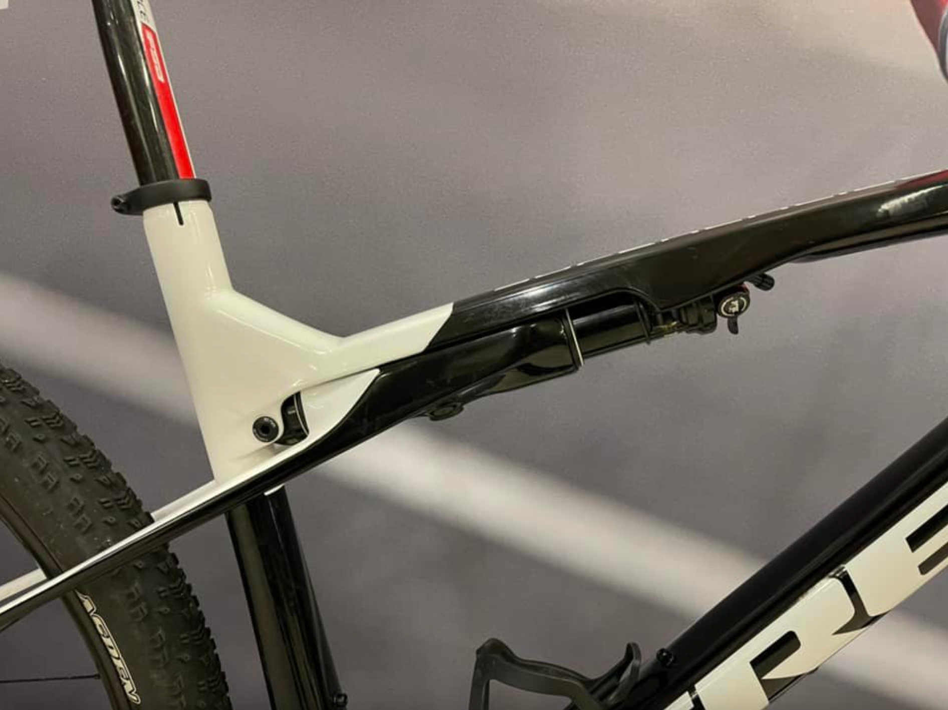 Usato Trek Supercaliber 9.7 tag. L