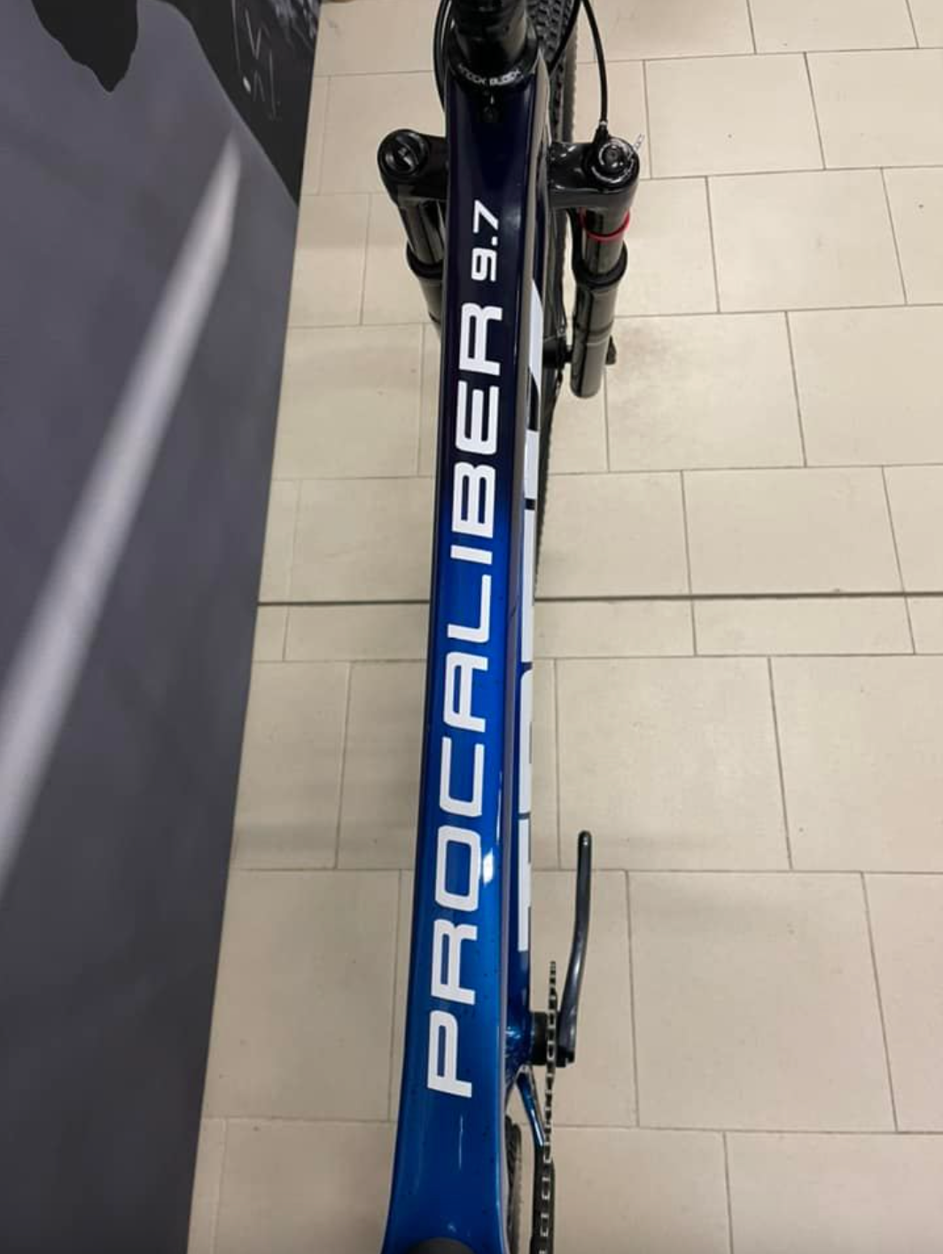 Nuova Trek Procaliber 9.7, blu