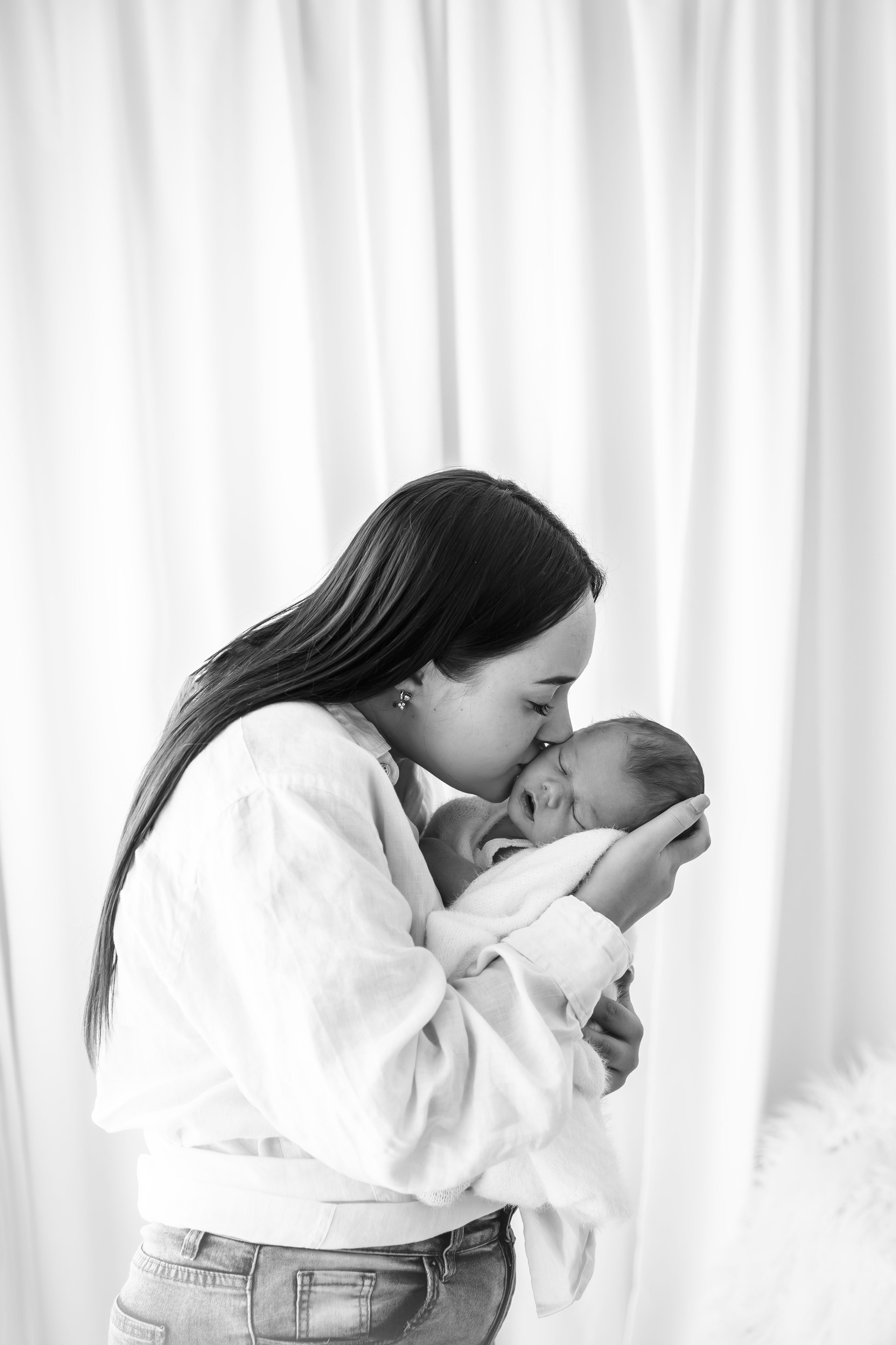 Lara Drew Photography - Tauranga newborn photographer