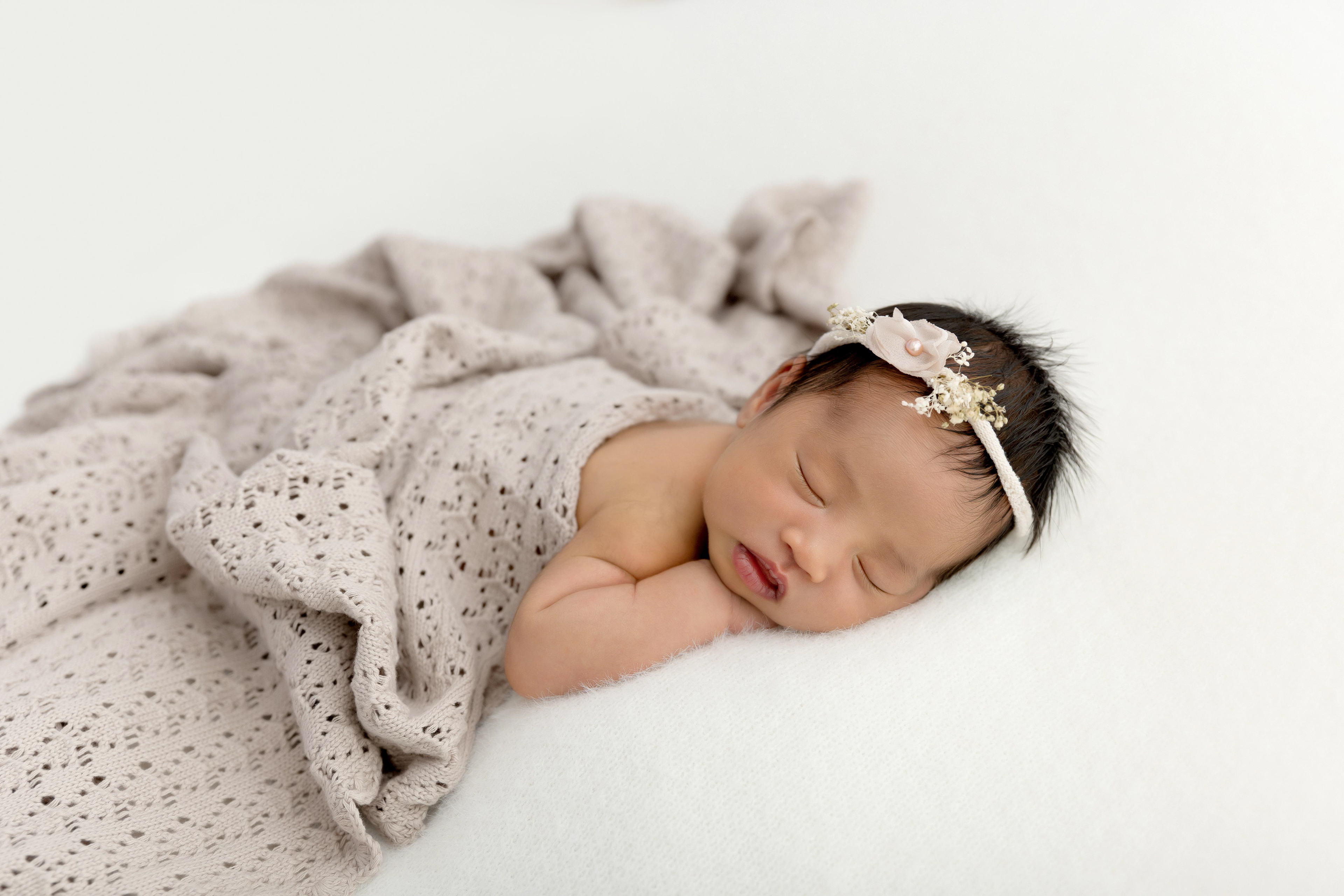 Lara Drew Photography - Tauranga newborn photographer