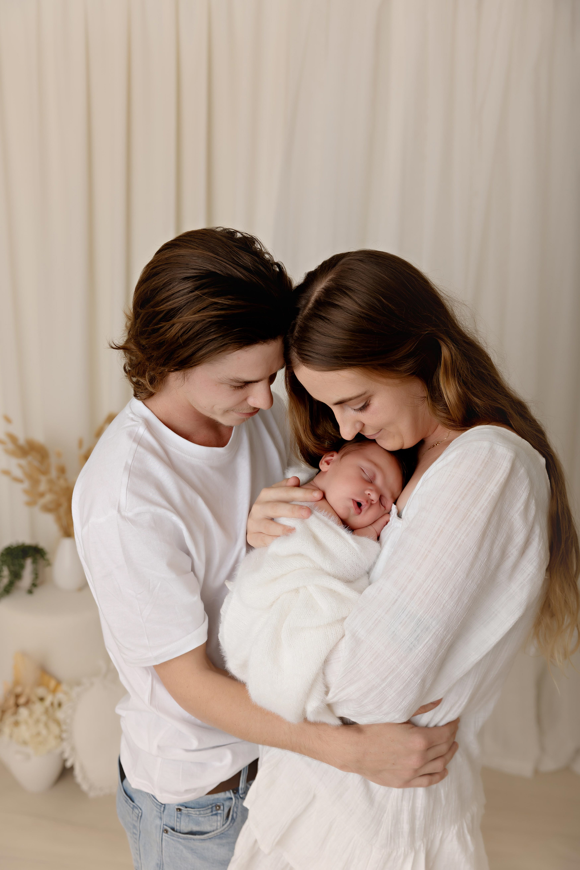 Lara Drew Photography - Tauranga newborn photographer