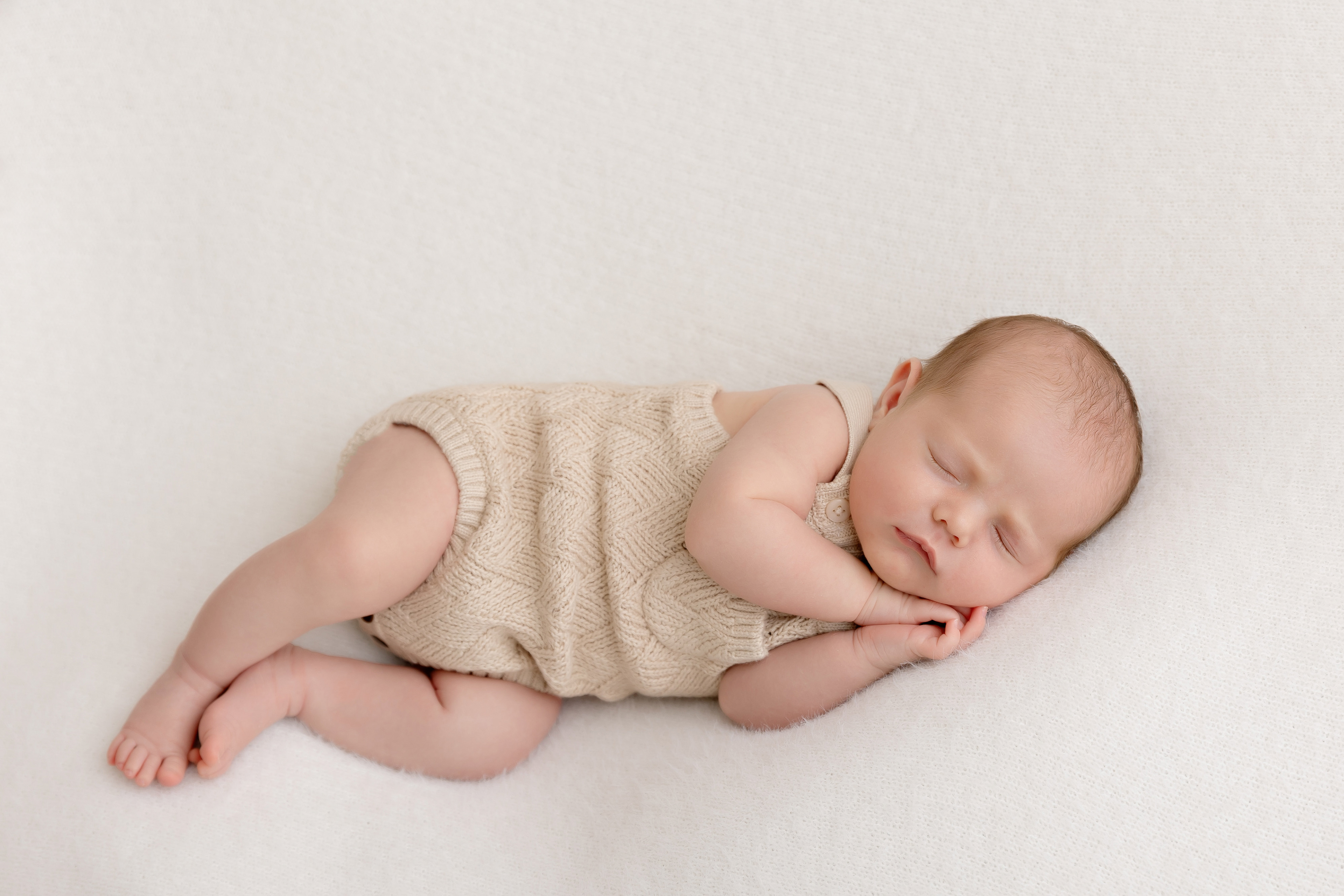 Lara Drew Photography - Tauranga newborn photographer