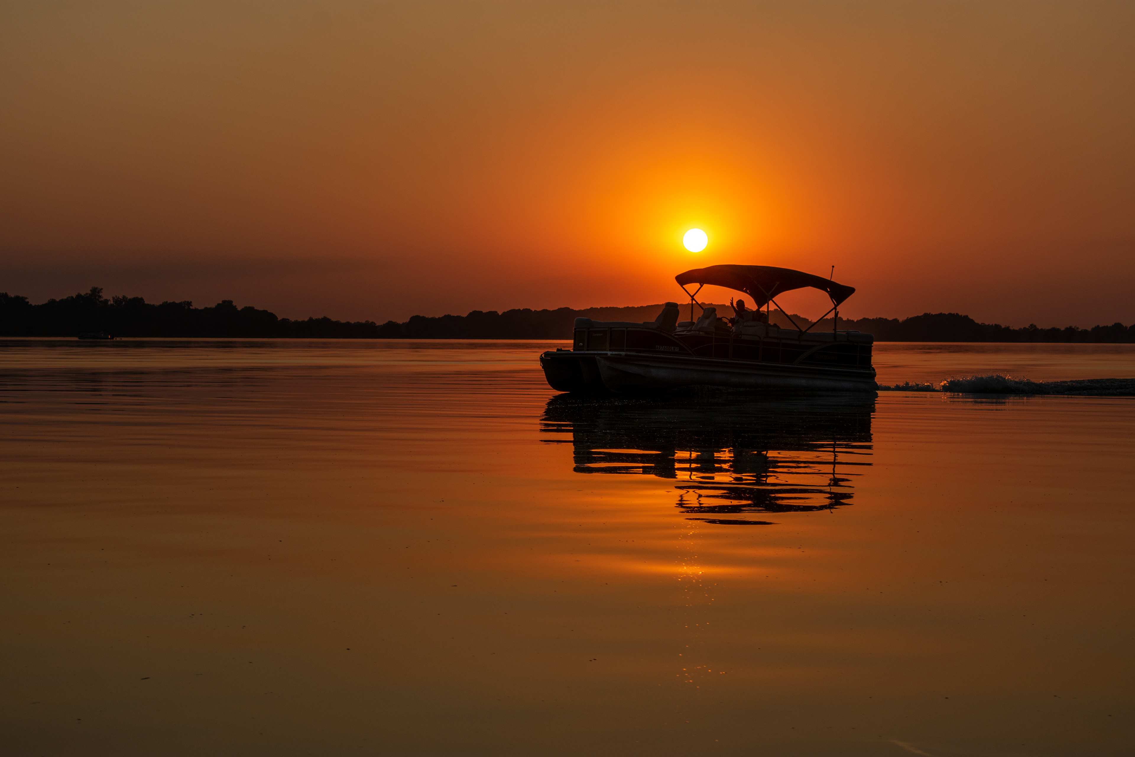 Boat on Horseshoe Lake, September 2019
