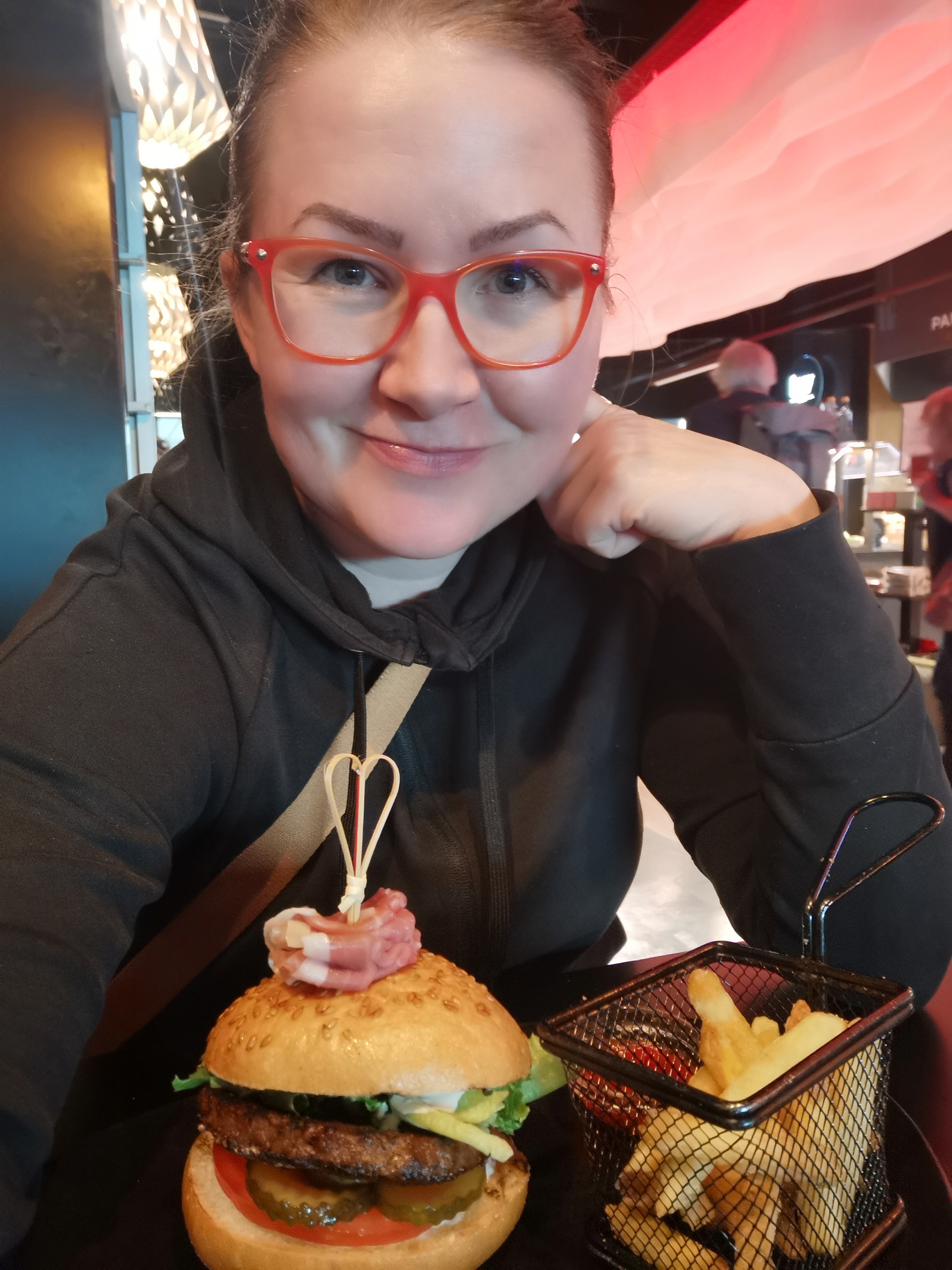 Keflavik ja herkulliset burgerit