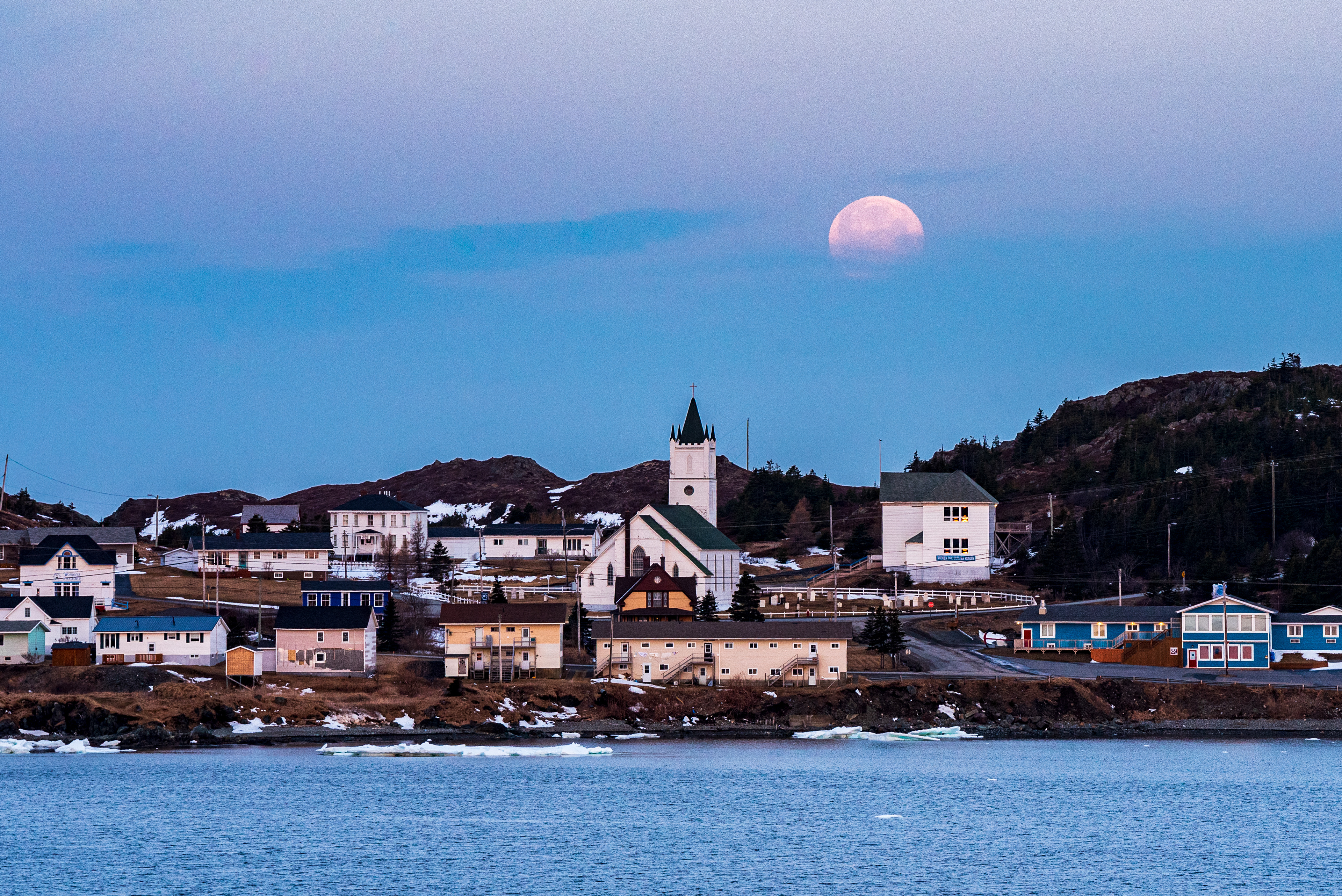 Moon Rise, Twillingate