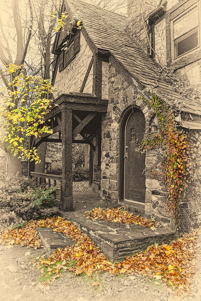 Antique Autumn Tudor