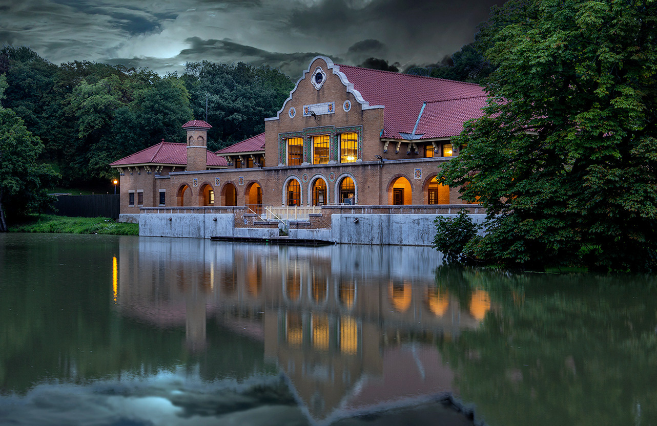Stormy Lakehouse