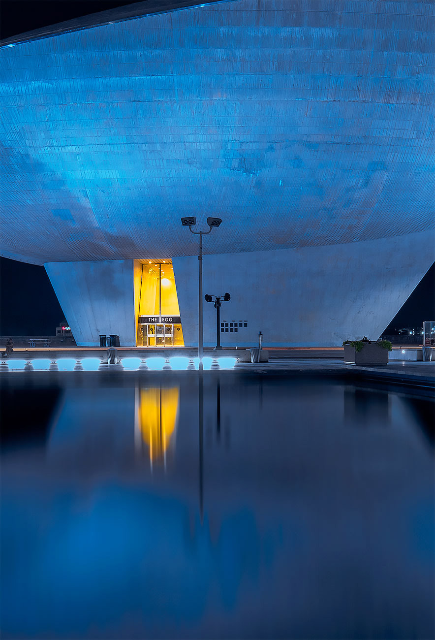 The Egg at The Empire Plaza