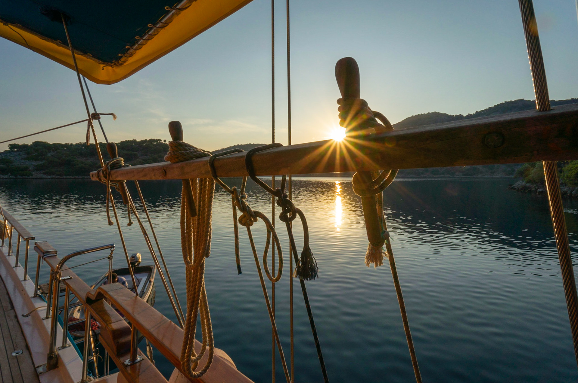 Sunburst Sunrise on the Gulet