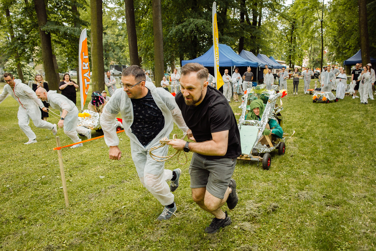 Firmowy event integracyjny - wyścig rydwanów DIY z Gwiezdnych Wojen, Kraków.
