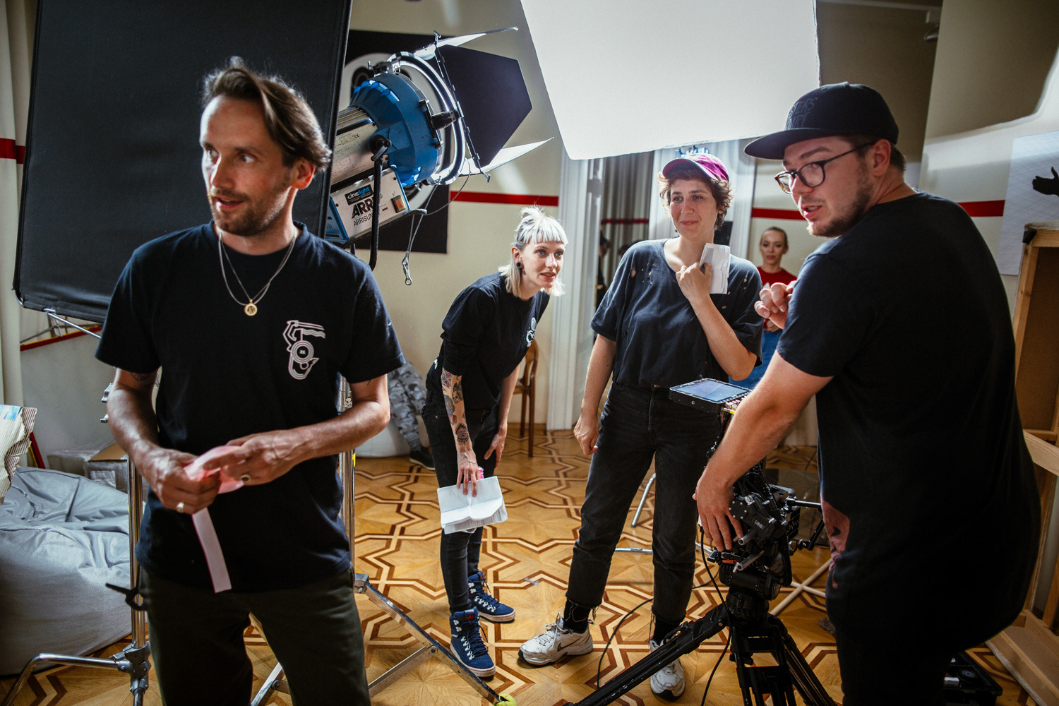 Plan zdjęciowy do teledysku reż. J. Tracz, E. Łapczyńska - Papaya Young Directors