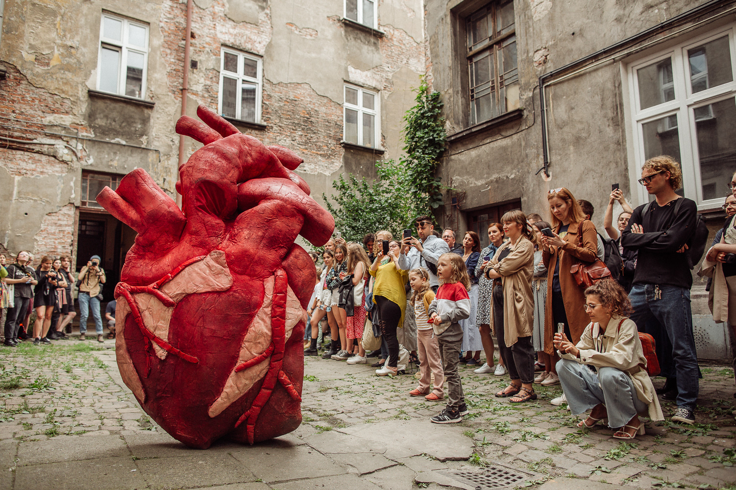 Performance uliczny - Stefanie Oberhoff i Snuff Puppets, 31st Jewish Culture Festival in Krakow 2022