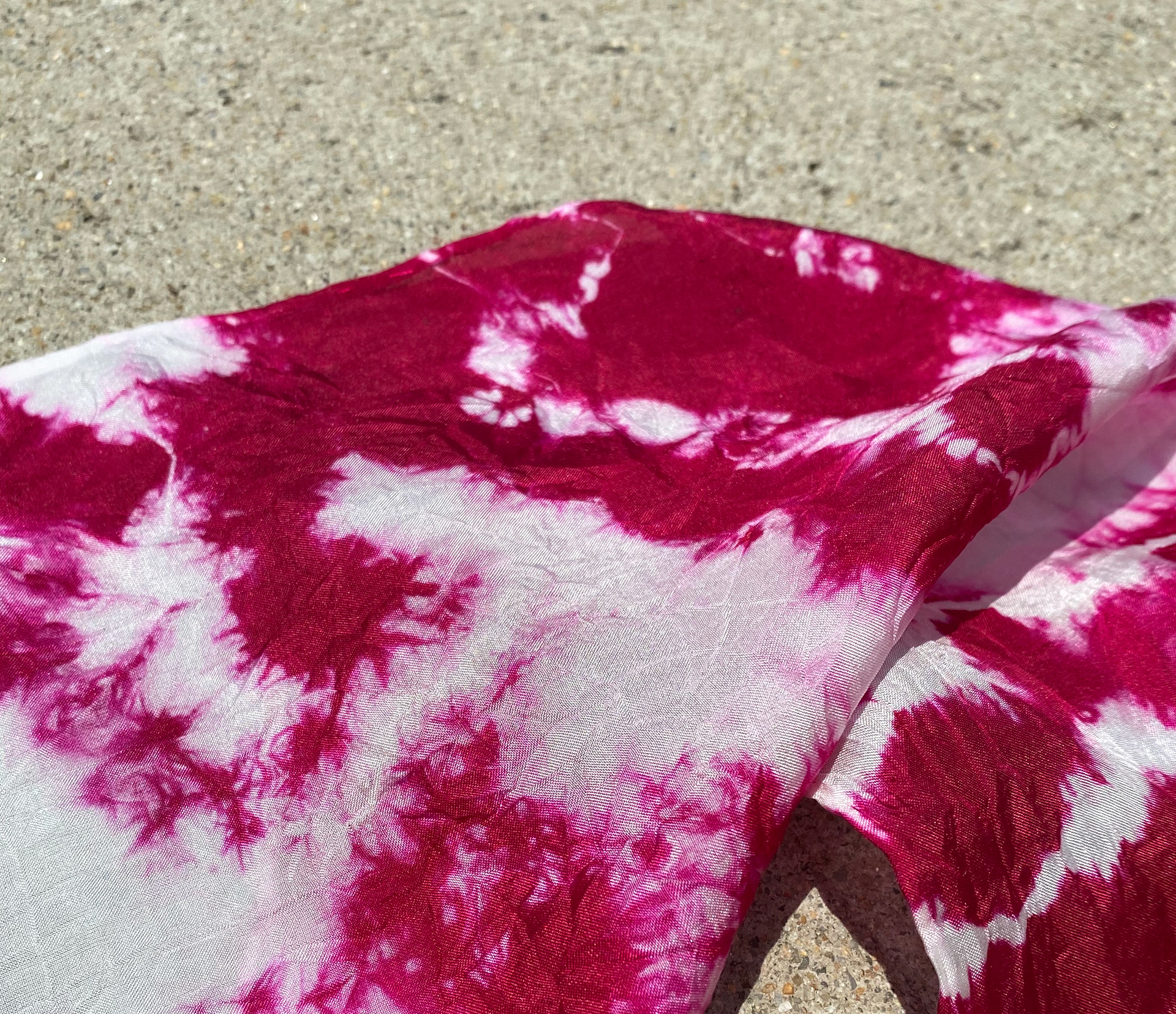 Hand Dyed Acid Resist on Silk, Detailed