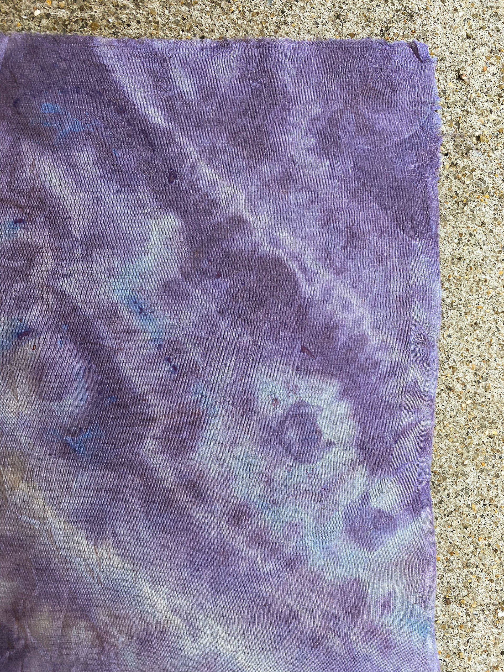 Arashi Resist Dyeing with Metal Washers on Silk, Detailed