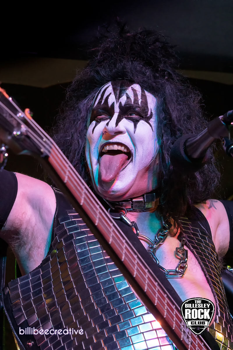 Counterfeit Kiss 2022
