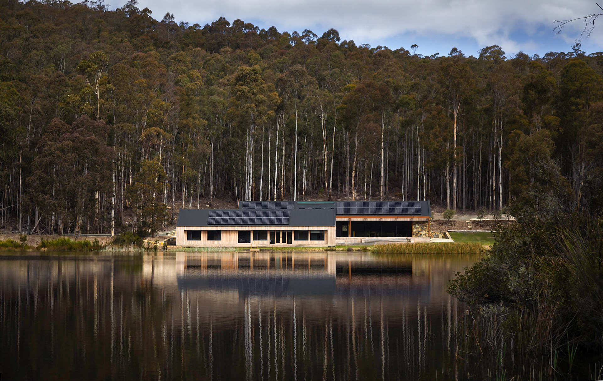 Biotope - The Lake House