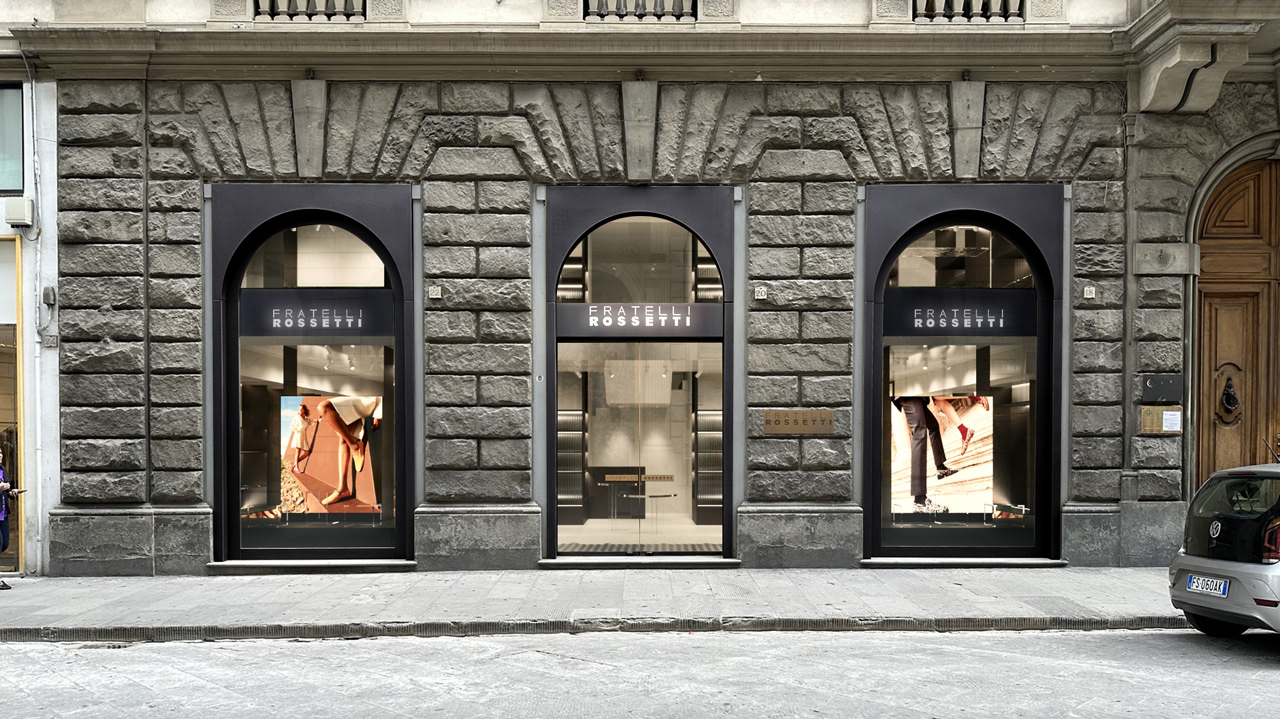 Fashion shoe boutique imagery for Fratelli Rossetti in Florence with warm tones and black waxed metal details - Yume Visual