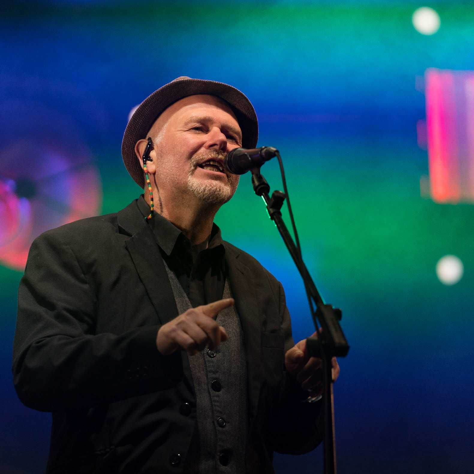 Merry Hell (Andrew Kettle)