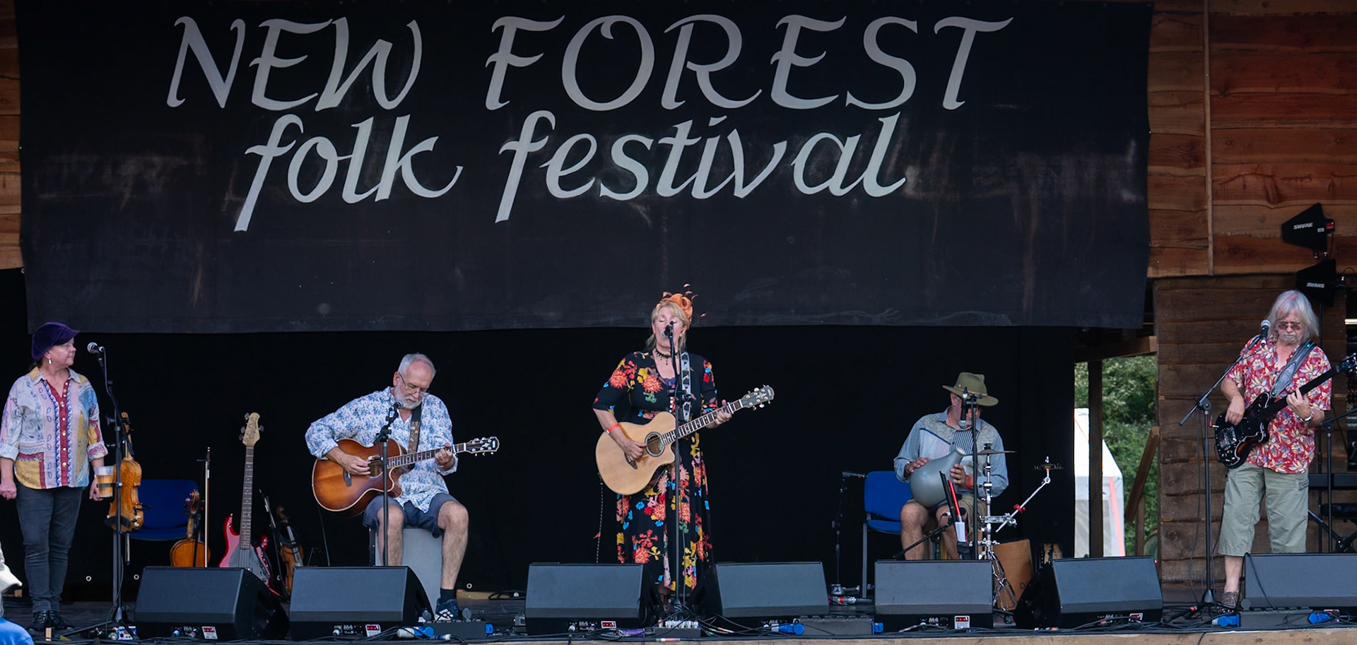 Virginia Kettle's Rolling Folk