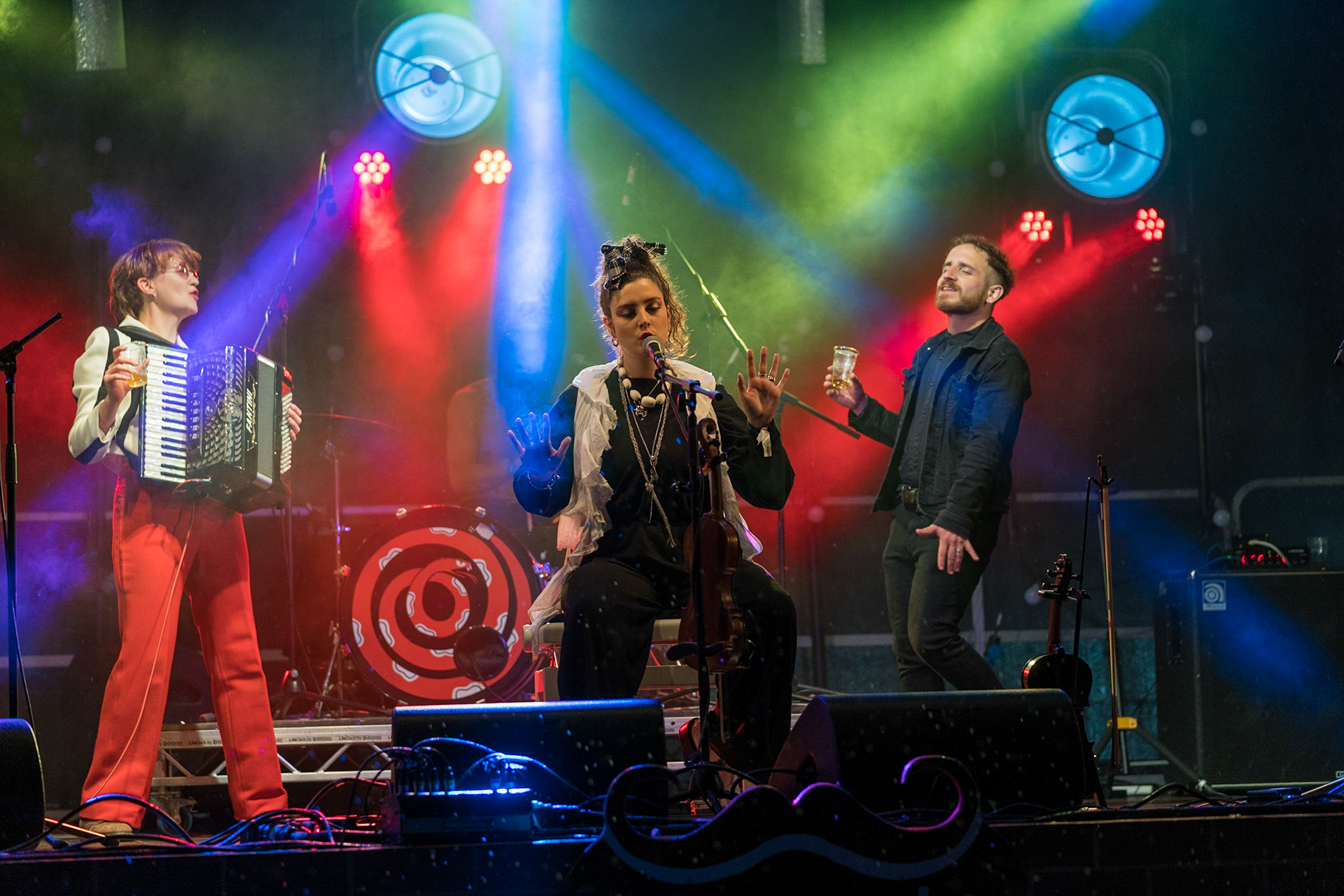 Holy Moly & The Crackers