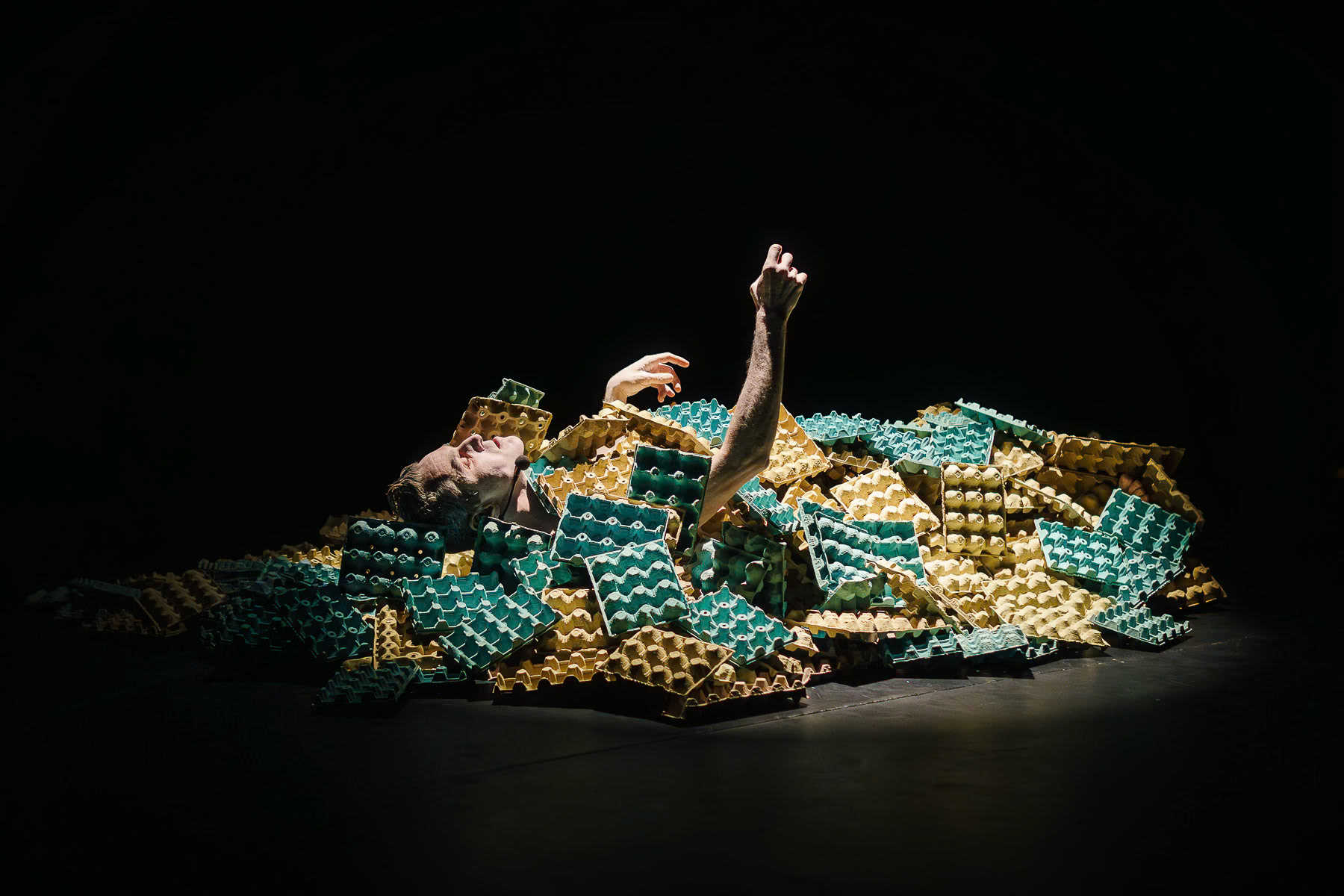 A BUTOH PELAO - Proyecto conjunto de Jonathan Martineau y Matilde J Ciria 