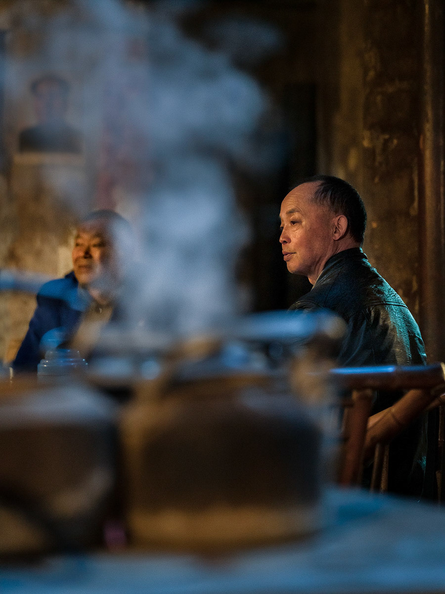 Chengdu Teahouse Customers #1