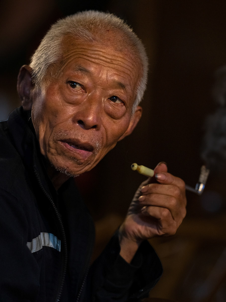 Chengdu Teahouse Customers #4