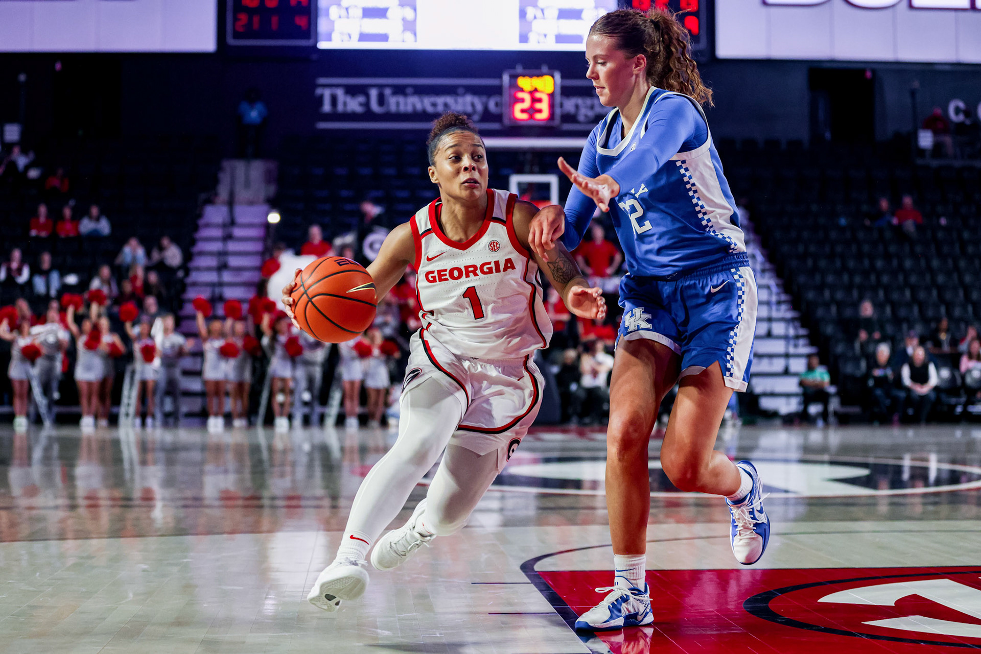 Georgia guard Asia Avinger (1) during Georgia’s game against Kentucky at Stegeman Coliseum in Athens, Ga., on Sunday, Jan. 19, 2025. (Blake Caviness/UGAAA)