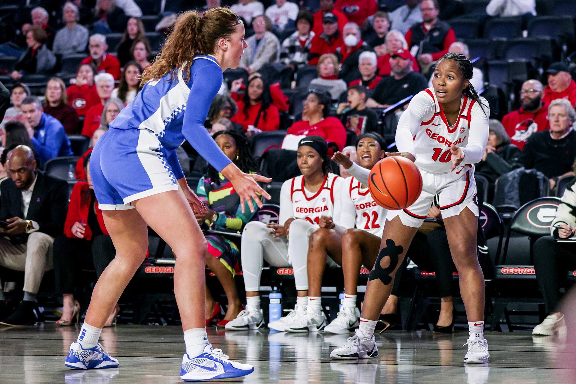 Georgia guard De'Mauri Flournoy (10) during Georgia’s game against Kentucky at Stegeman Coliseum in Athens, Ga., on Sunday, Jan. 19, 2025. (Blake Caviness/UGAAA)