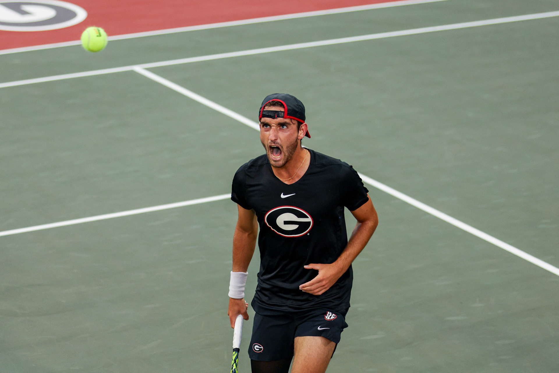 Georgia tennis player Oscar Pinto Sansano during Georgia’s match against Texas at the Henry Field Stadium at the Dan Magill Tennis Complex in Athens, Ga., on Friday, April 11, 2025. (Blake Caviness/UGAAA)