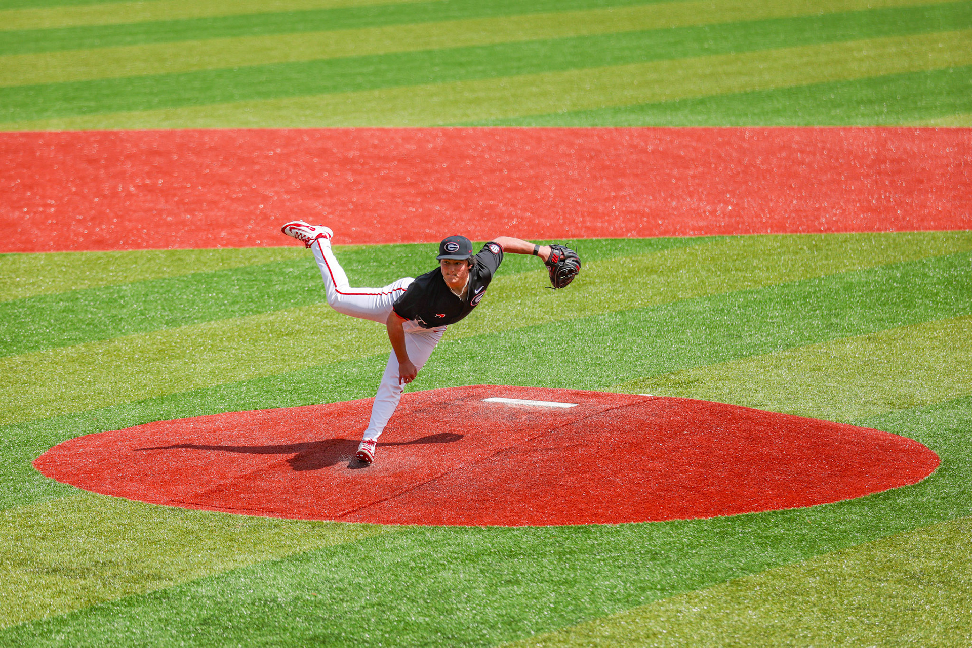 Georgia pitcher Brian Curley (7) during Georgia’s game against Kentucky at Foley Field in Athens, Ga., on Sunday, March 16, 2025. (Blake Caviness/UGAAA)