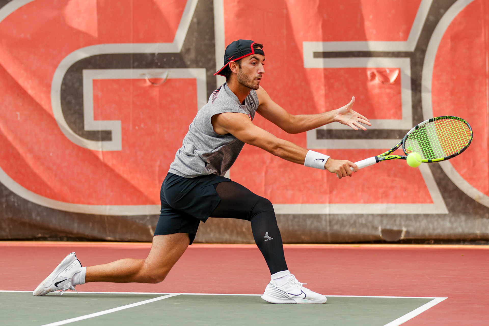 Georgia tennis player Oscar Pinto Sansano during Georgia’s match against Texas at the Henry Field Stadium at the Dan Magill Tennis Complex in Athens, Ga., on Friday, April 11, 2025. (Blake Caviness/UGAAA)